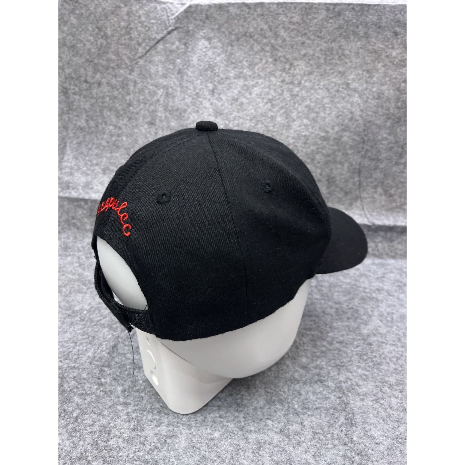 Vintage Acapulco Mexico Iguana Hat Cap Strap Back Adult One Size Black 100% Acrylic Size ONE SIZE - 7 Thumbnail