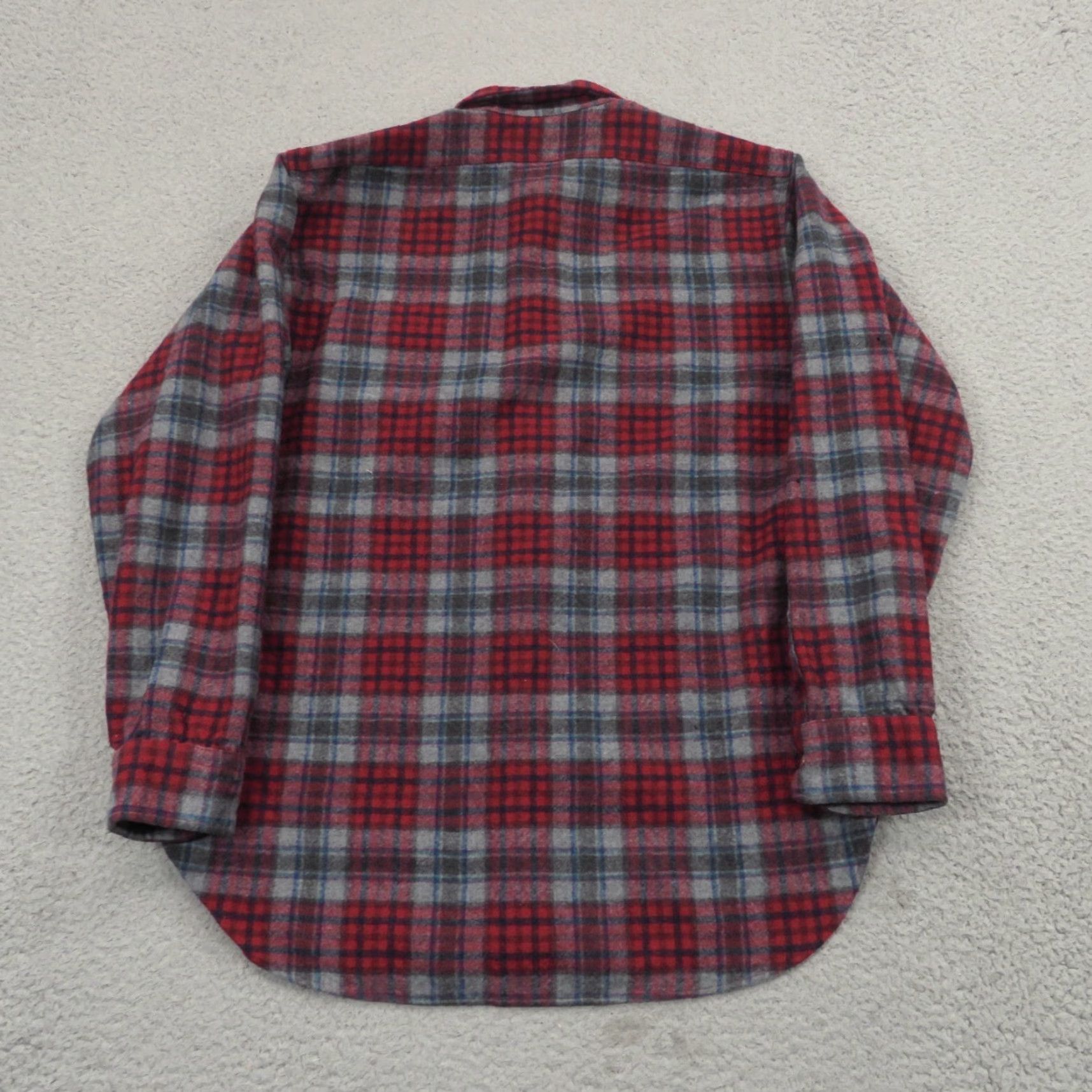 Pendleton VINTAGE Pendleton Shirt Men M Red Grey Shadow Plaid Virgin Wool 80s Made in USA Shirt Mens Vintage Pendleton Wool Shirt Red Grey Plaid 80s USA Size US M / EU 48-50 / 2 - 7 Thumbnail