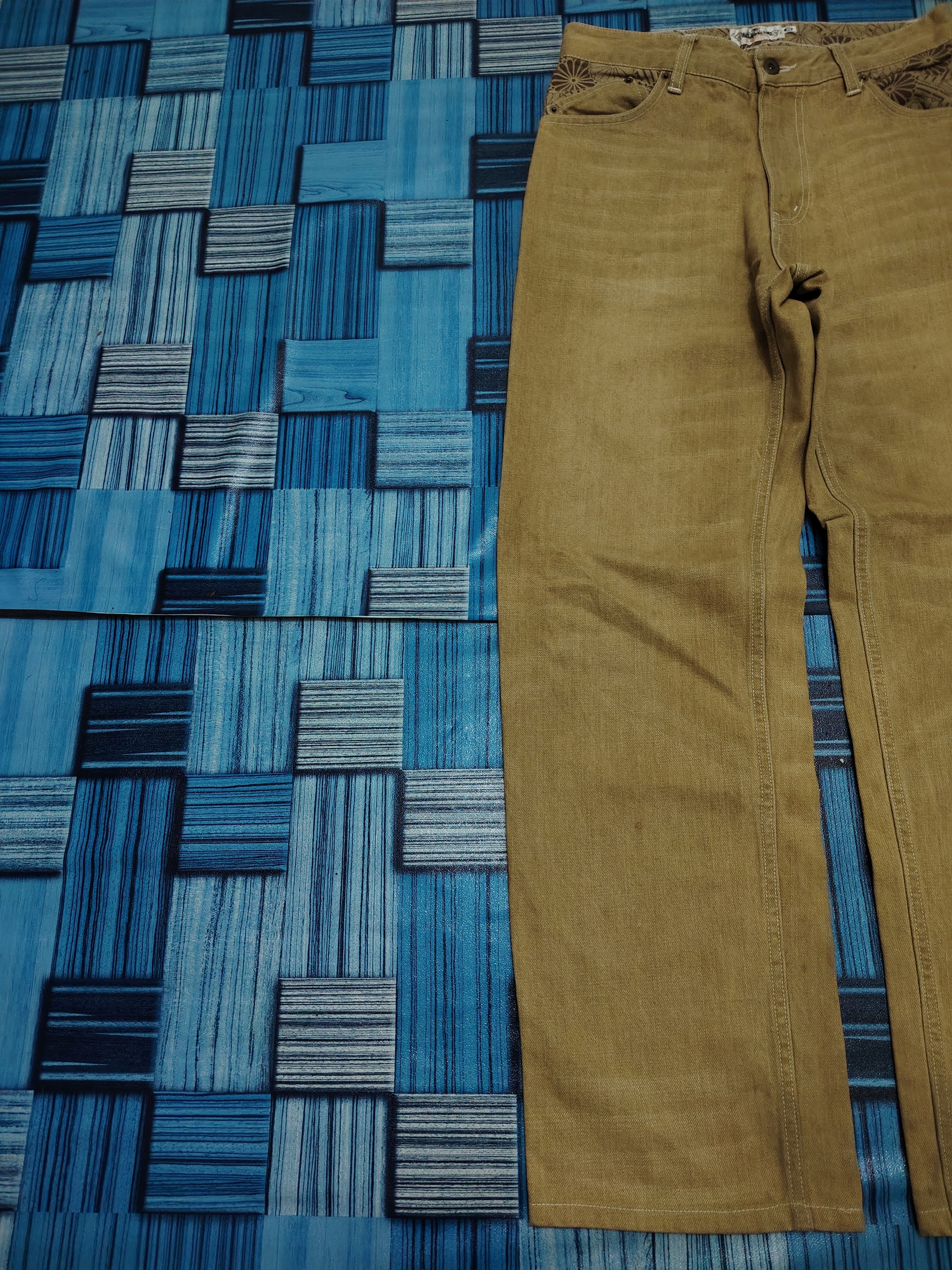 Karakuri Tamashii Rare Karakuri Tamashi Embroidered Flared Jeans back buckle Size US 29 - 5 Thumbnail