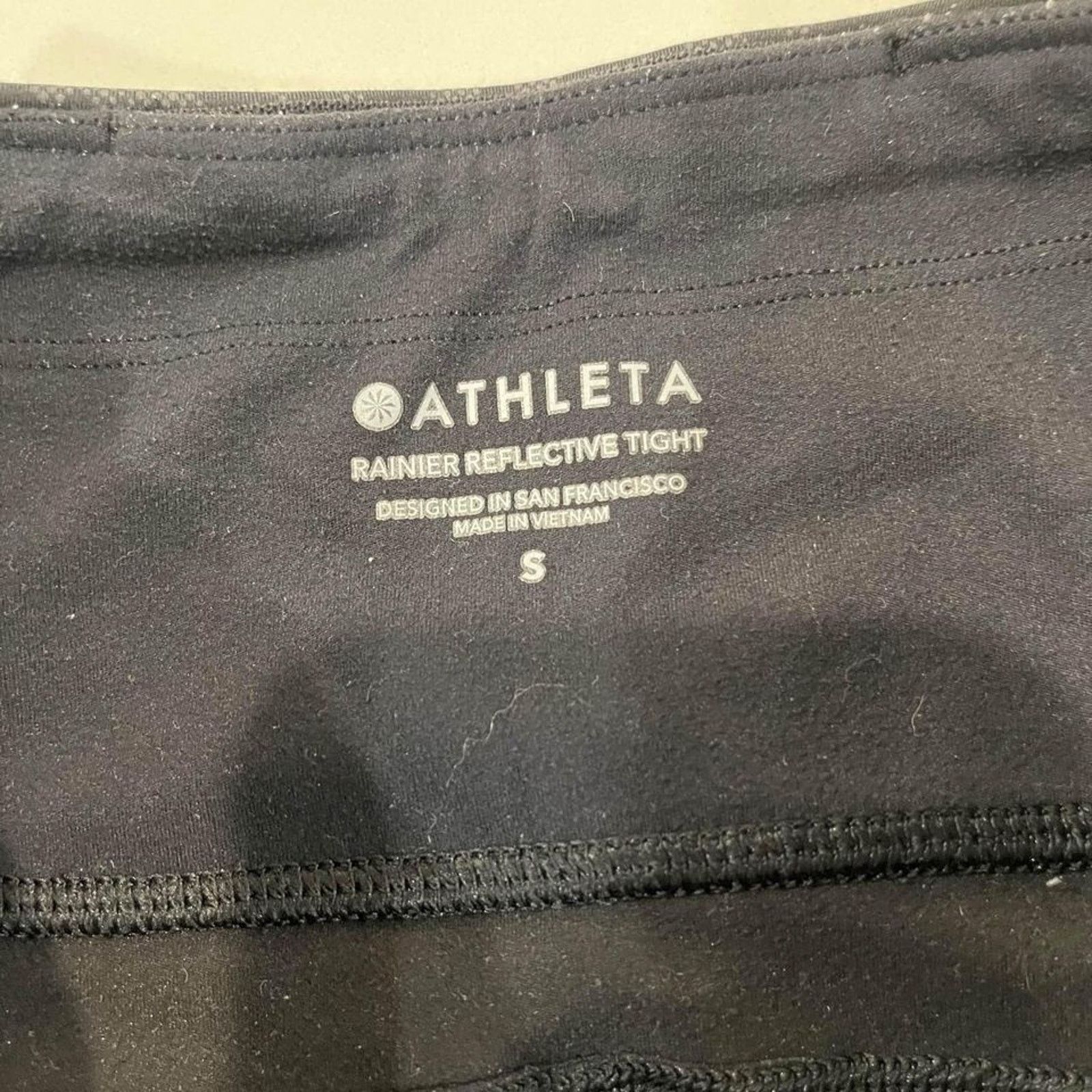 Athleta Athleta Rainier Reflective Leopard Tight Legging Women Small Size 27" / US 4 / IT 40 - 3 Thumbnail