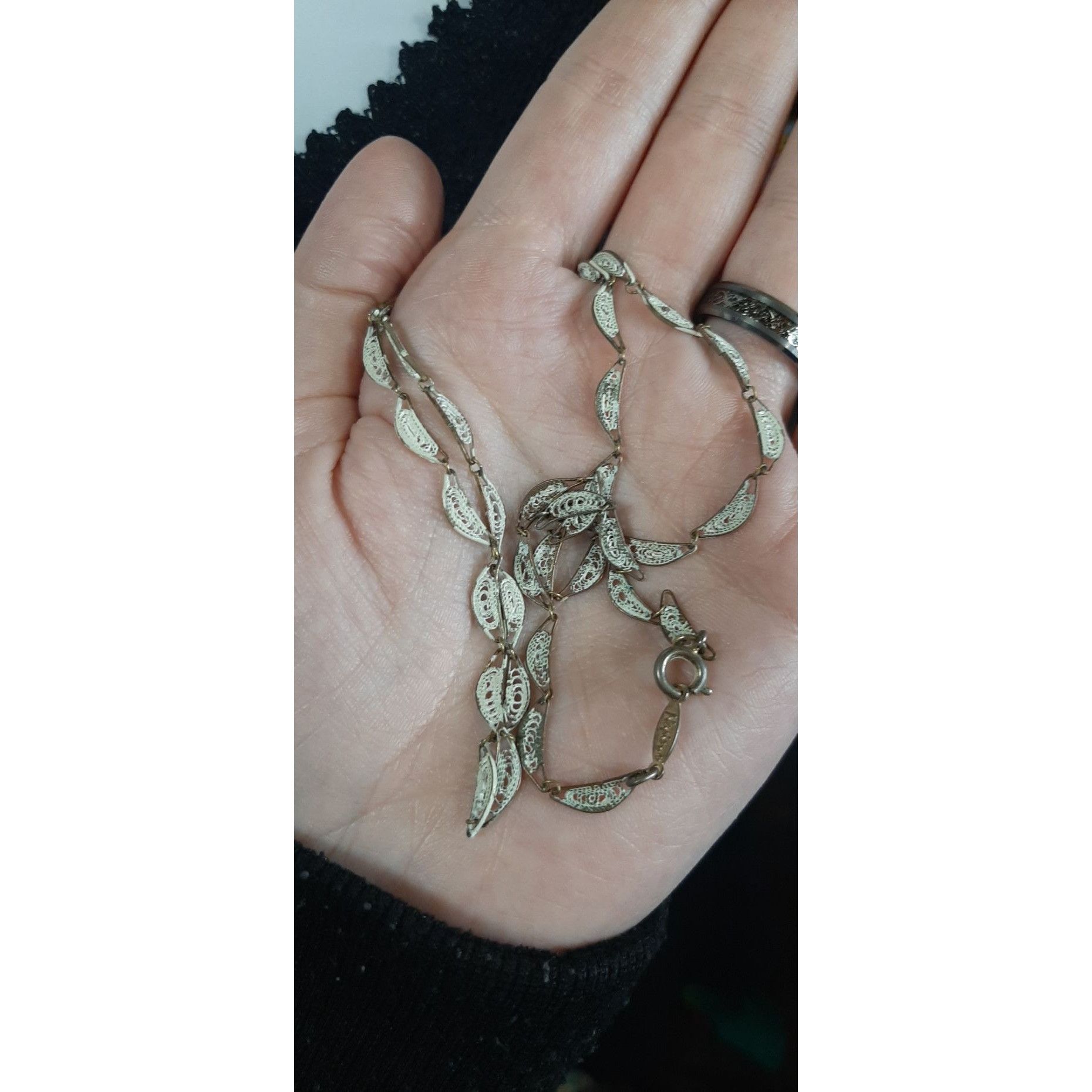 Other Vintage Napier Filigree Leaf White Painted Chain Necklace Size ONE SIZE - 3 Thumbnail