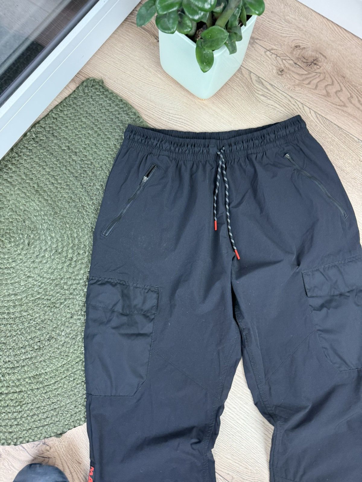 Nike × Nike ACG × Vintage Vintage Nike Nylon Cargo Pants Size US 35 - 4 Thumbnail