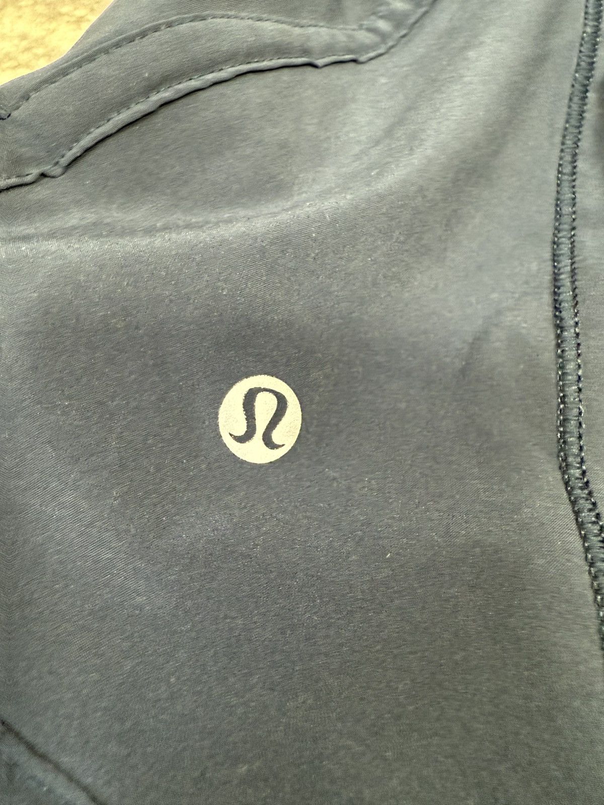 Lululemon Lululemon Woman Navy Shorts Size 26" / US 2 / IT 38 - 4 Thumbnail