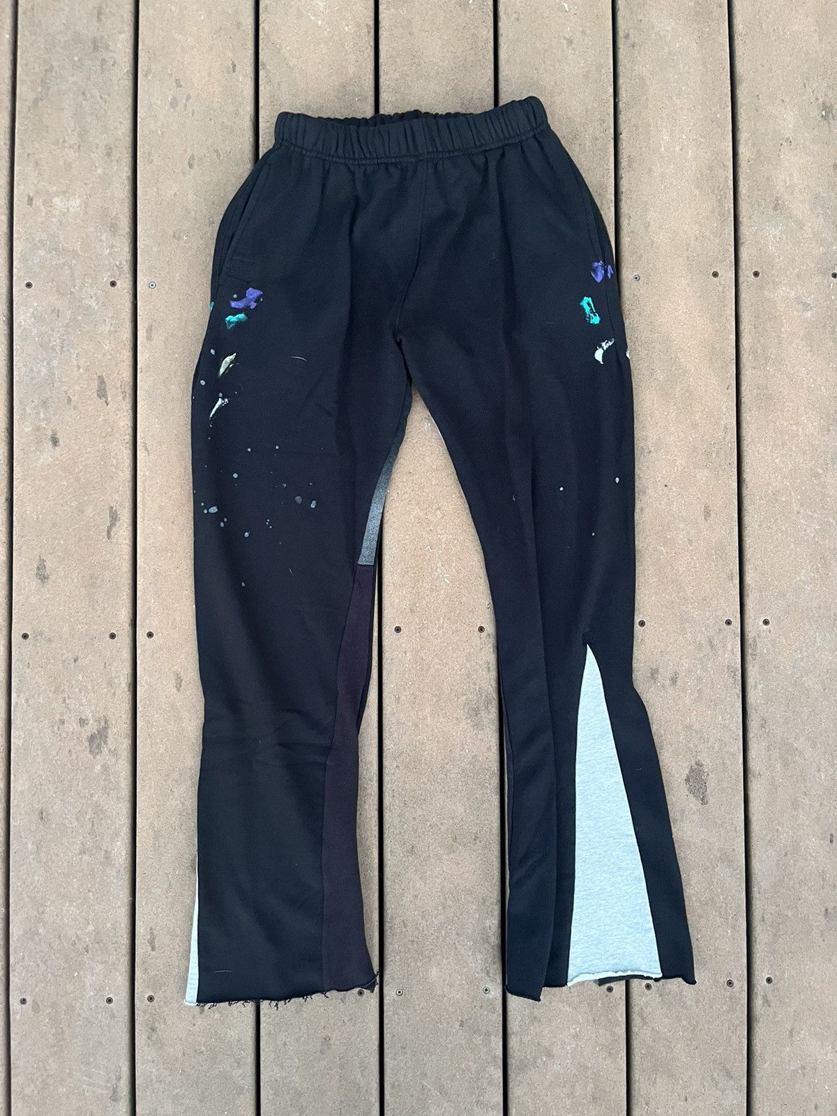 MNML MNML Flared Paint Splattered Sweatpant Size US 30 / EU 46 - 1 Thumbnail