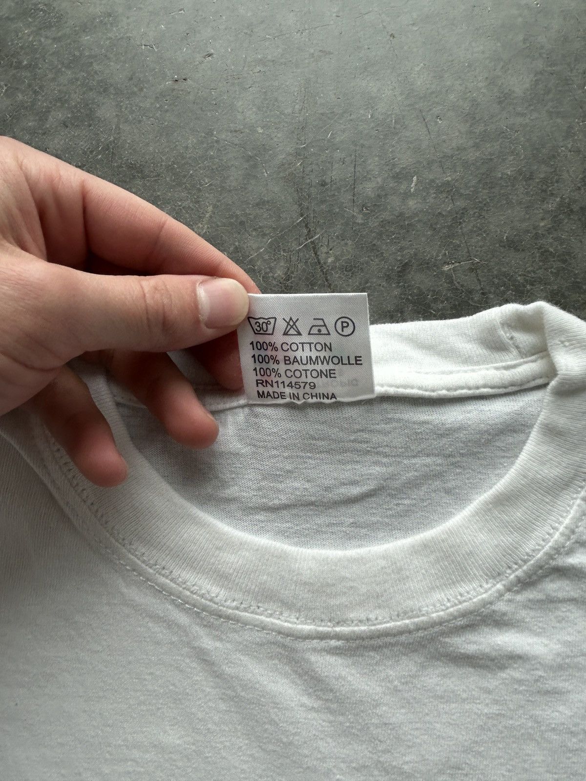 Vintage Vintage Y2K I’ve Been To Hell Graphic Tee Size US L / EU 52-54 / 3 - 4 Thumbnail