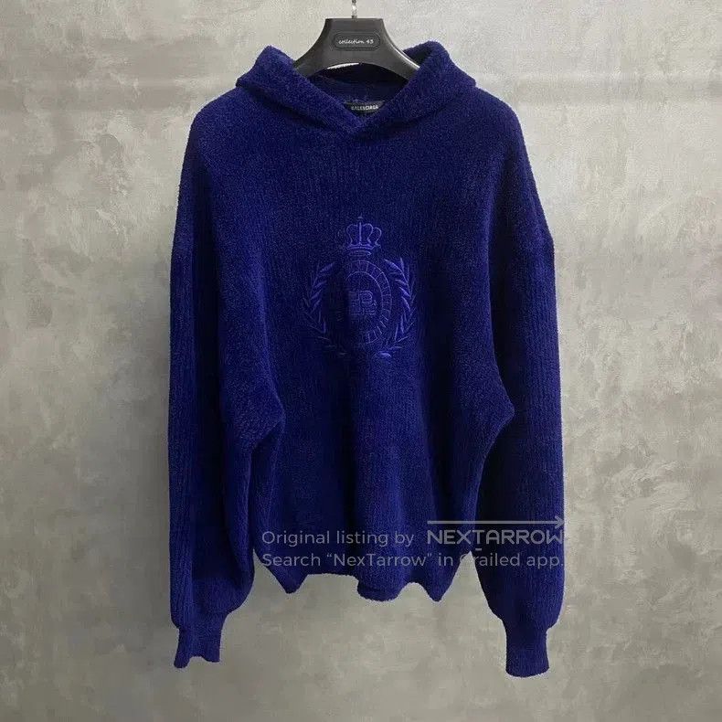 Balenciaga Balenciaga Blue Logo Embroidered Hoodie. Size US S / EU 44-46 / 1 - 1 Thumbnail