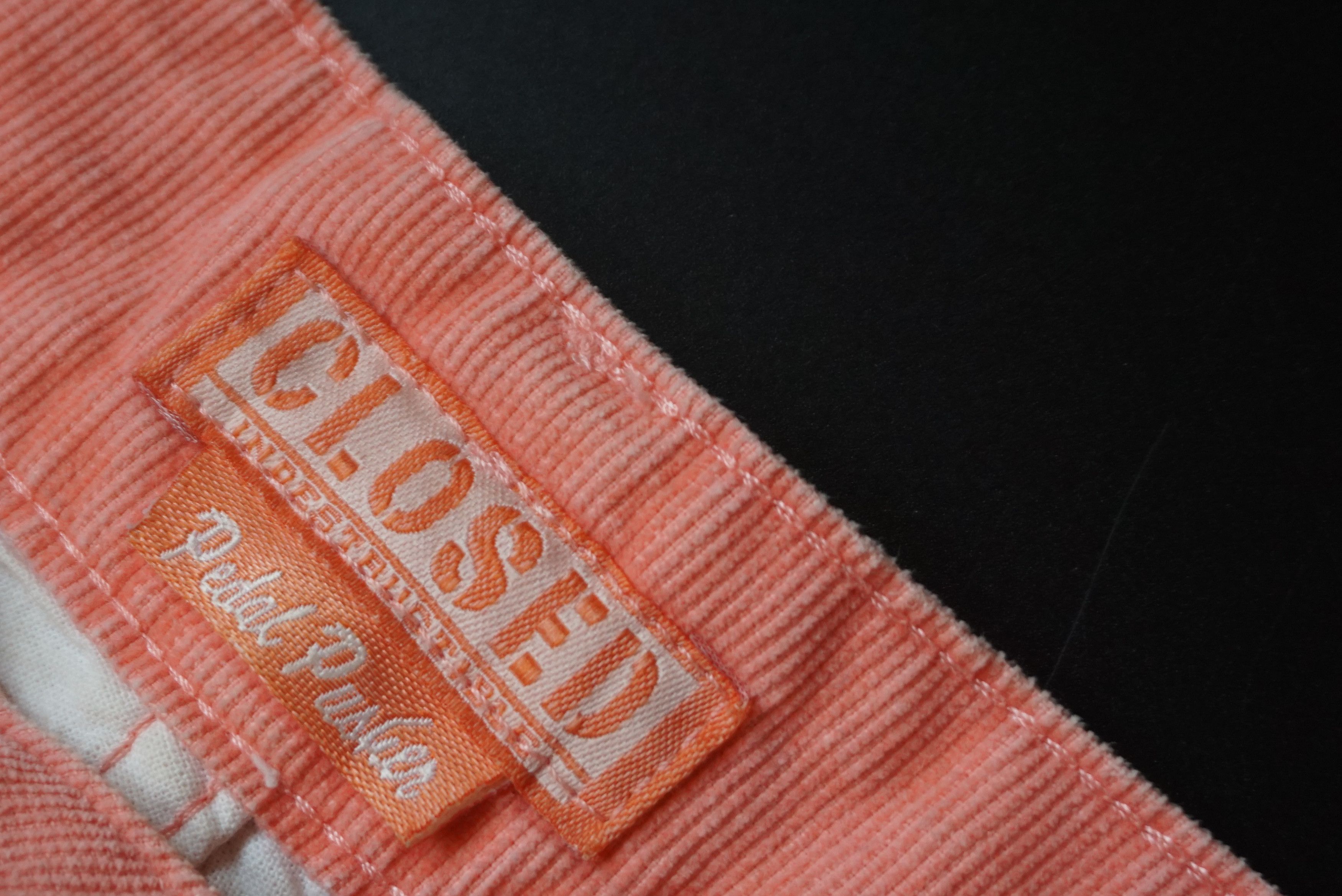 CLOSED Closed Pedal pusher corduroy trousers IT 44 M 38 28 cord Size 30" / US 8 / IT 44 - 10 Thumbnail