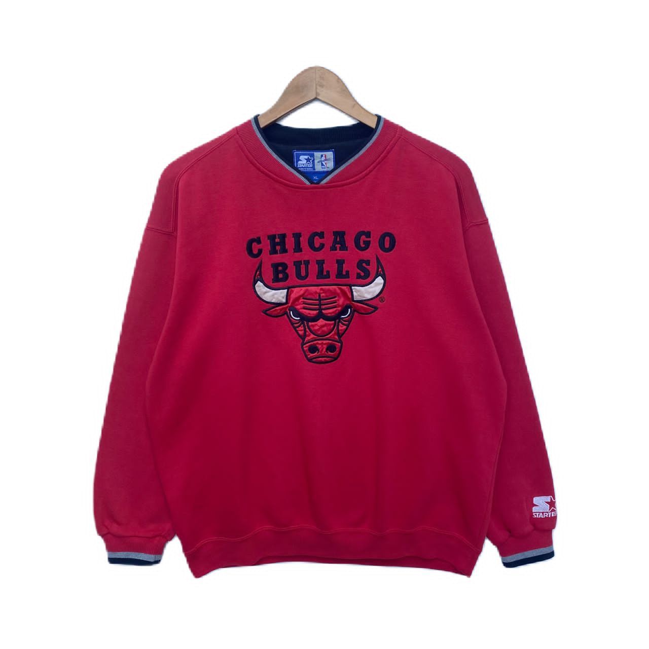 NBA × Vintage VINTAGE CHICAGO BULLS SWEATSHIRT XL PULLOVER RED Size US XL / EU 56 / 4 - 1 Thumbnail