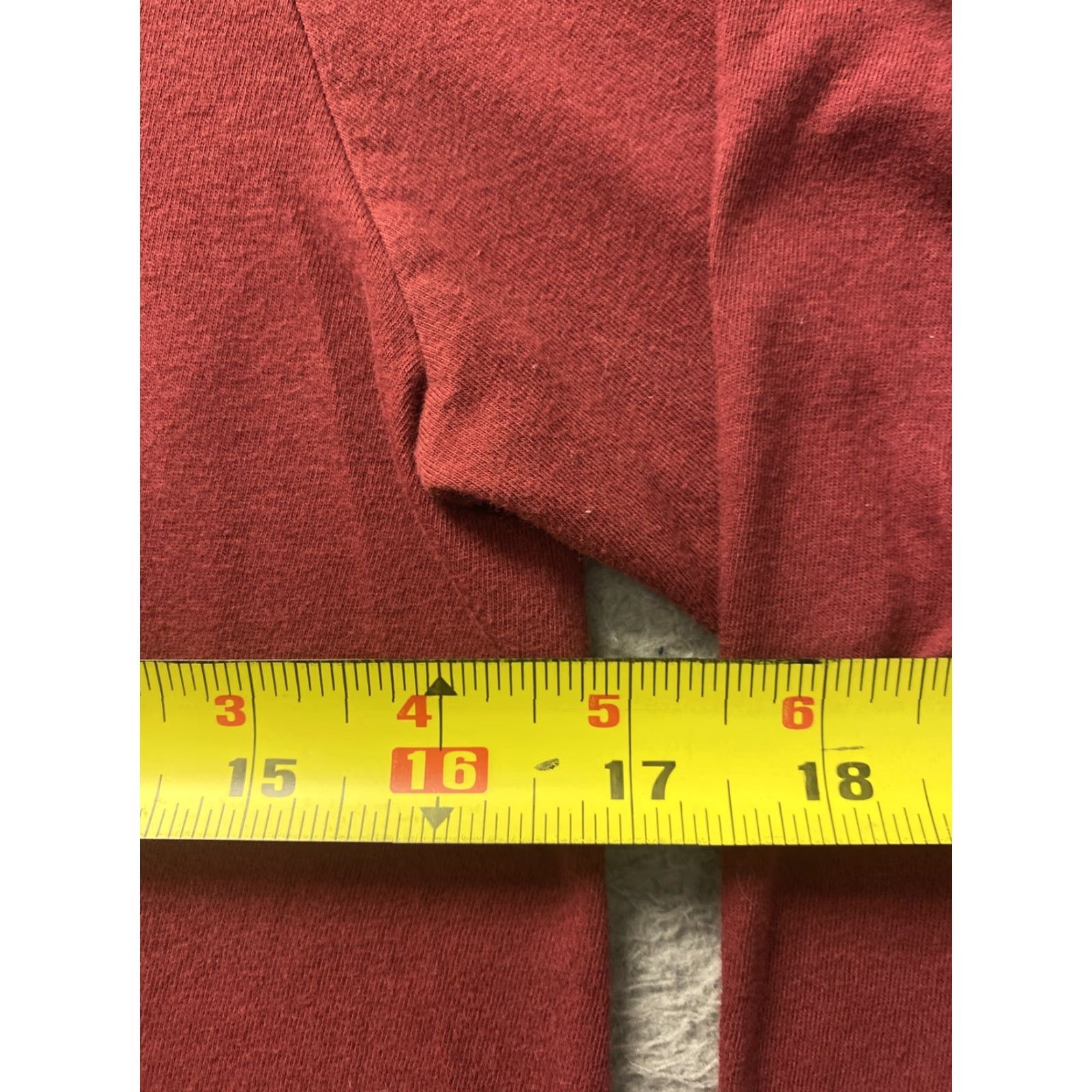 Vintage VINTAGE Fanatics Avalanche Tshirt Long Sleeve Crew Neck Maroon S Men Logo 107-8 Hockey Size US S / EU 44-46 / 1 - 5 Thumbnail