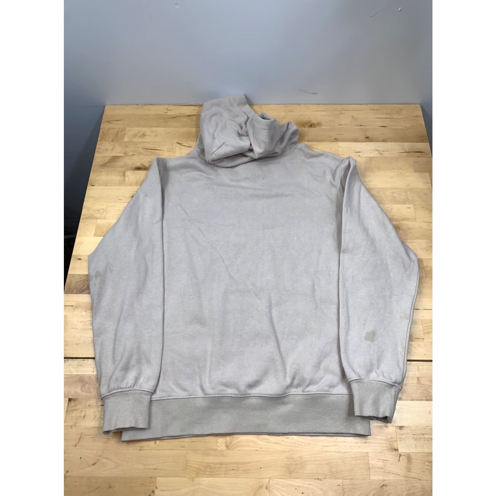 Vintage Jean-Michel Basquiat Hoodie Men Tan Small Graphic Rex Dinosaur T-Rex Pullover Hooded Pockets Art Shirt Sweatshirt Size US S / EU 44-46 / 1 - 3 Thumbnail