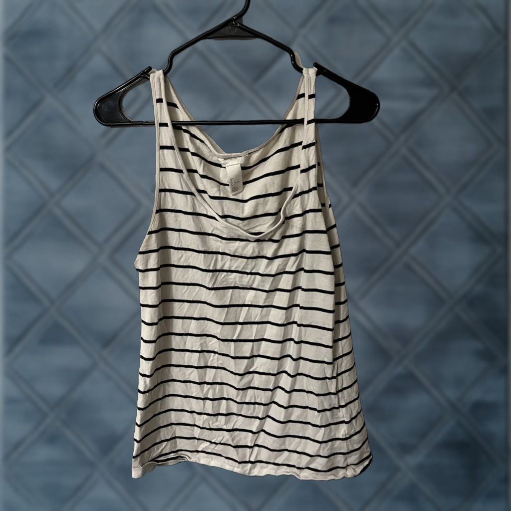 H&M VINTAGE H&M Tank Shirt Women White Blue Striped L Adult Ladies Tank Top Blue White Solid 90s Women? Size L / US 10 / IT 46 - 1 Thumbnail