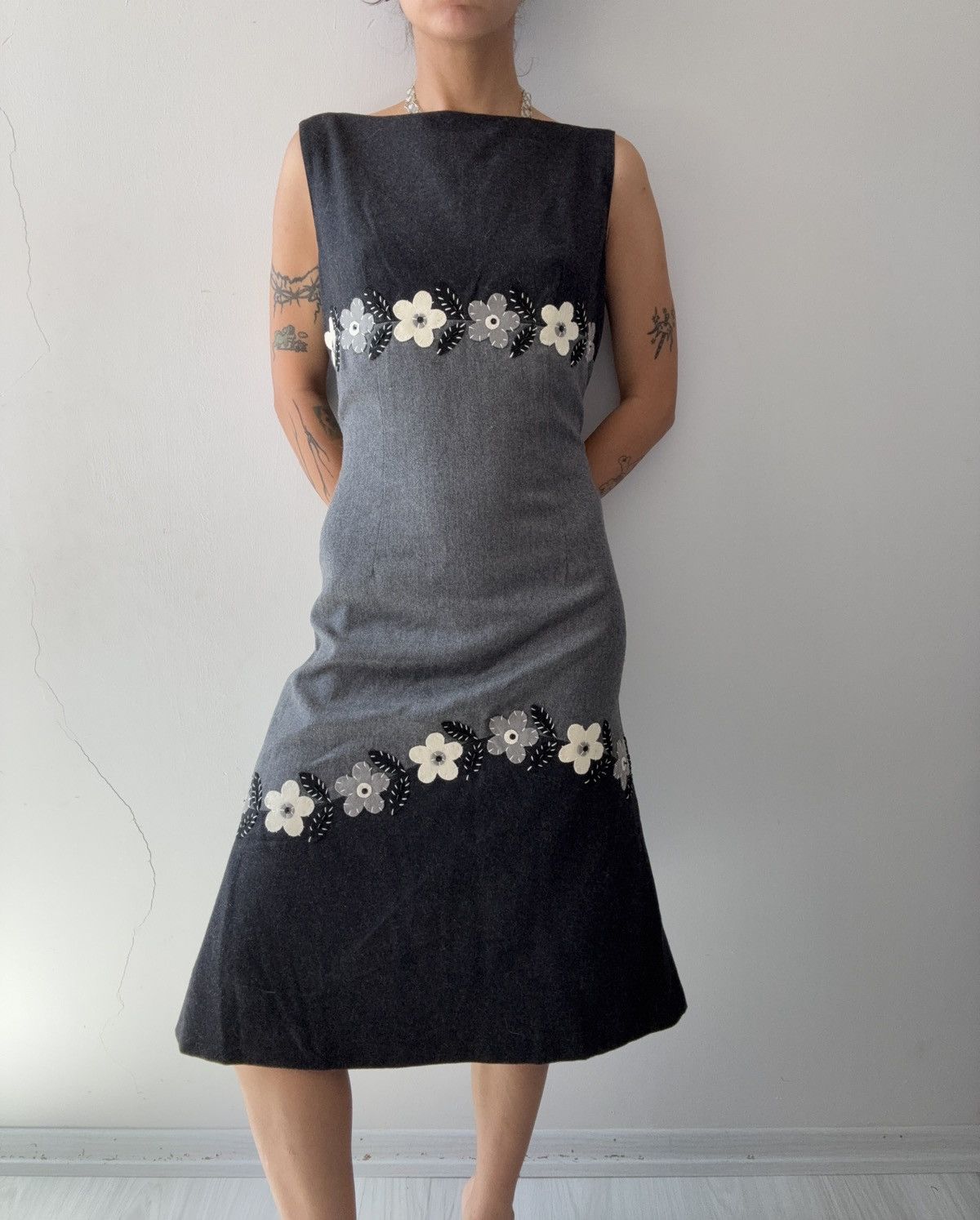 Moschino Moschino dress Size XL / US 12-14 / IT 48-50 - 1 Thumbnail
