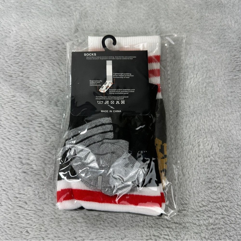 Other Cristiano Ronaldo NWT Kids Soccer Jersey, Shorts & Socks Sz Size US S / EU 44-46 / 1 - 8 Thumbnail