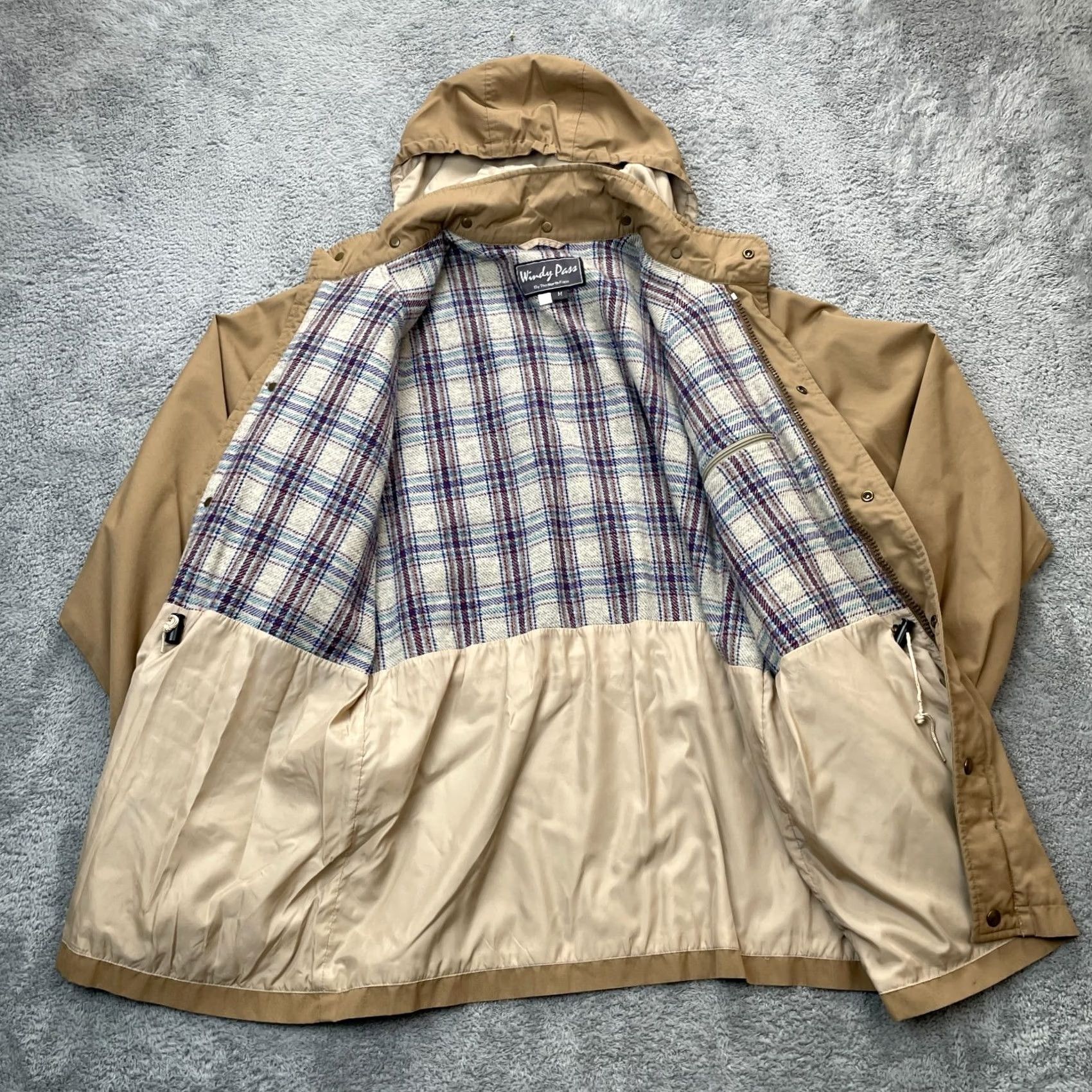 The North Face VINTAGE The North Face Jacket Womens Medium Beige Windy Pass Coat Detachable Hood Size M / US 6-8 / IT 42-44 - 3 Thumbnail