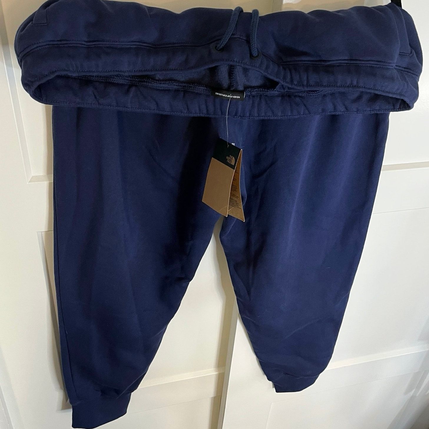 The North Face •NWT• THE NORTH FACE NAVY BOX JOGGER XXL • NFOA7UP5 Size 42" / US 20 - 2 Thumbnail