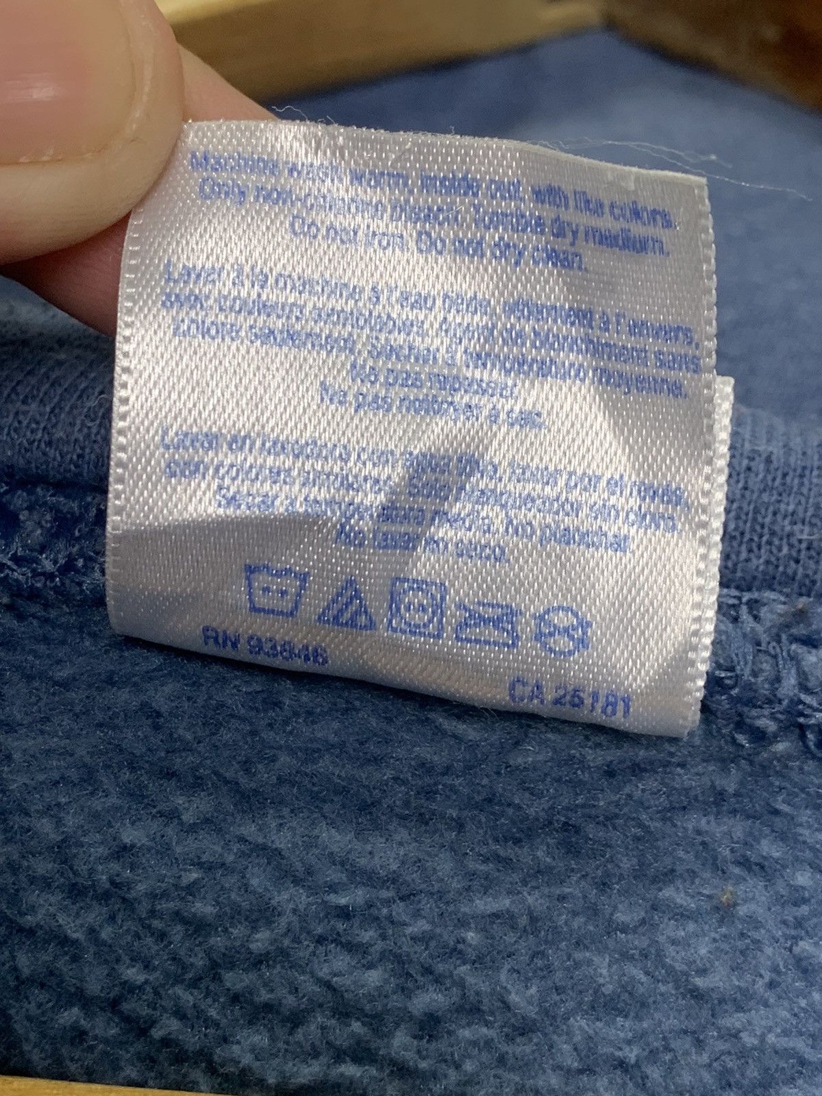 Vintage Vintage CSI hoodie Size US L / EU 52-54 / 3 - 18 Thumbnail