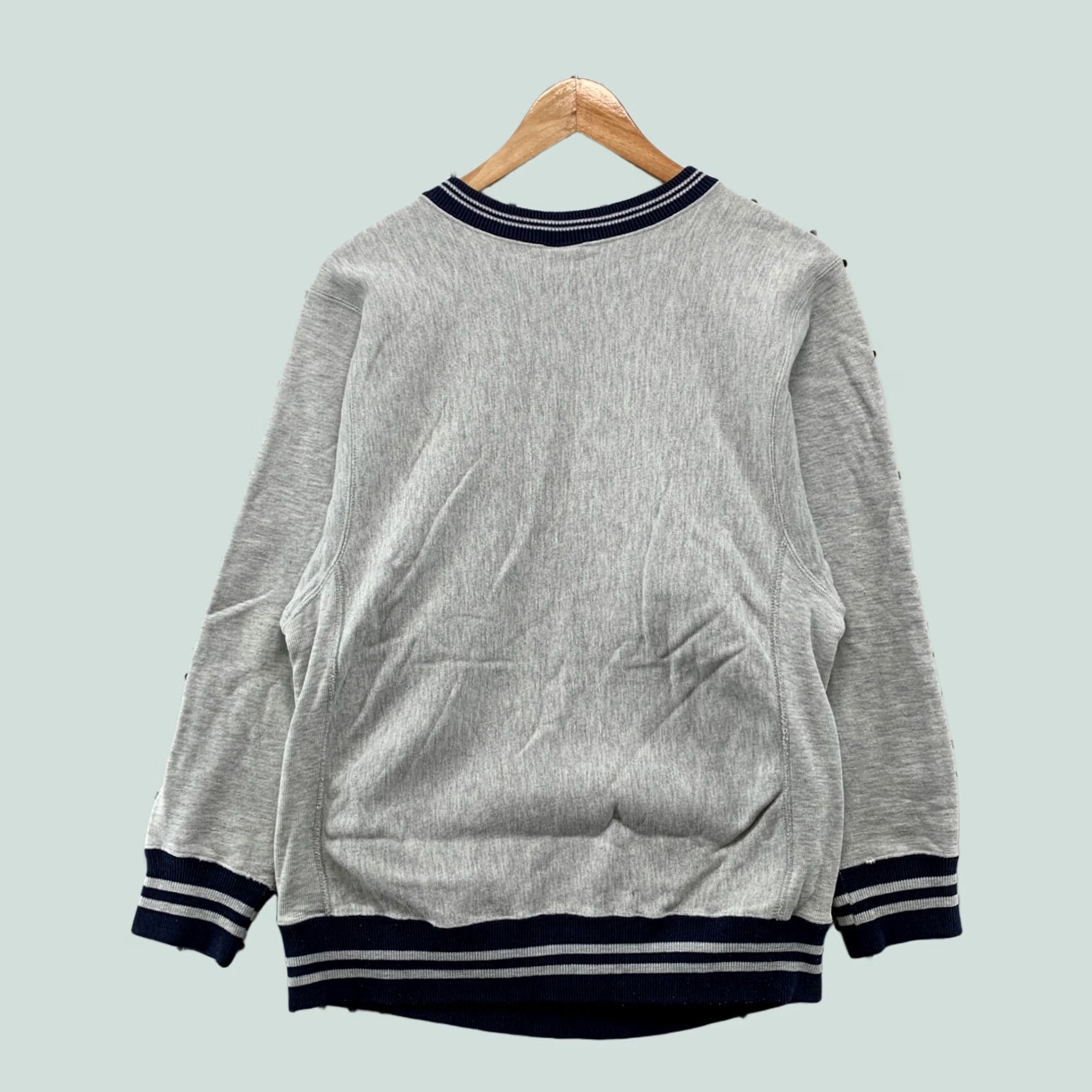 Champion VINTAGE Champion Reverse Weave Sweatshirt Mens M Gray 90s Wisconsin USA 19x27 Size US M / EU 48-50 / 2 - 1 Thumbnail
