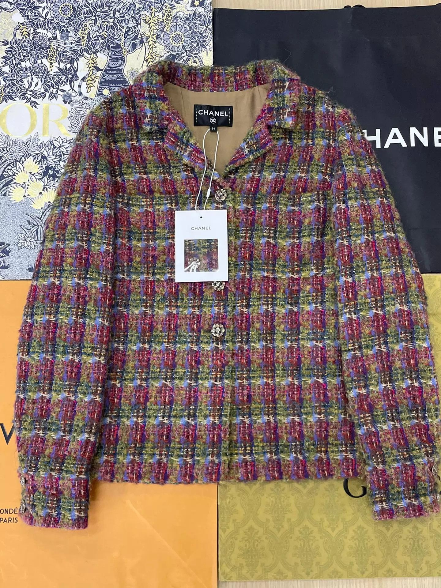 Chanel Chanel Colorful Crystal Button Tweed Shirt Jacket 34 Size XS / US 0-2 / IT 36-38 - 1 Thumbnail
