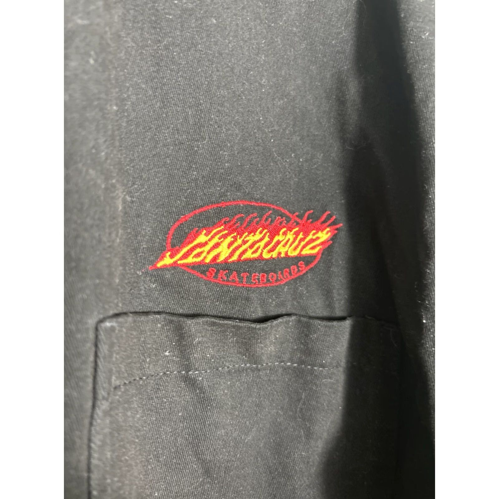 Vintage VINTAGE Santa Cruz Skateboards Mens Medium Long Sleeve Button-Up Shirt Chore Shirt Black Size US M / EU 48-50 / 2 - 6 Thumbnail