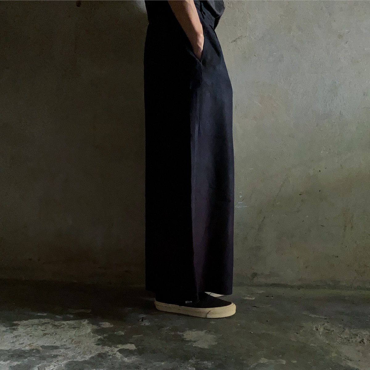 Japanese Brand × Vintage × Yohji Yamamoto Rare Japanese Brand EhypenWorld Felt Wide Leg Balloon Pants Size US 29 - 9 Thumbnail
