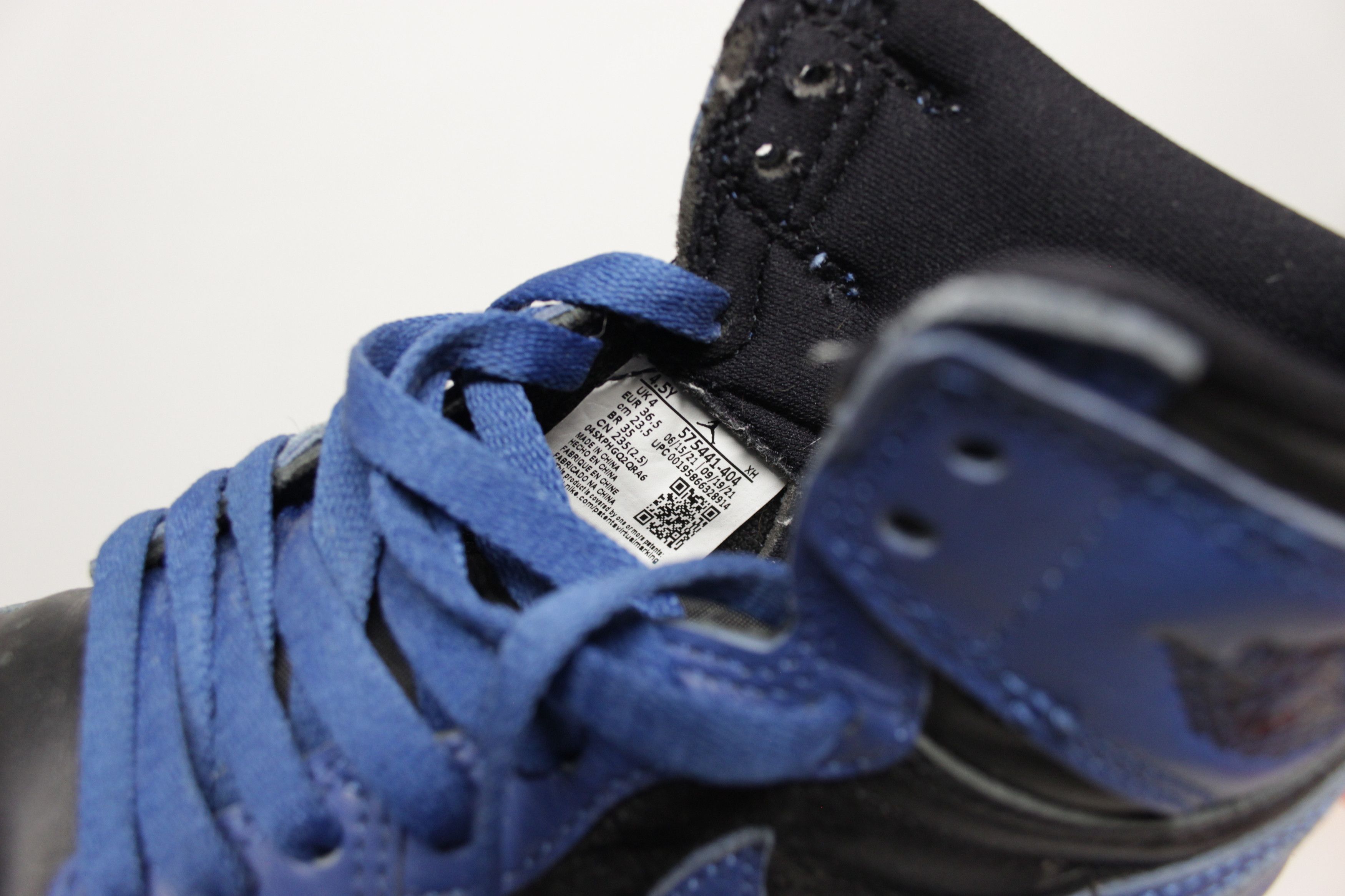 Jordan Brand Air Jordan 1 Hi Set | Dark Marine, Obsidian, Praline Size US 4.5 / IT 34.5 - 11 Thumbnail