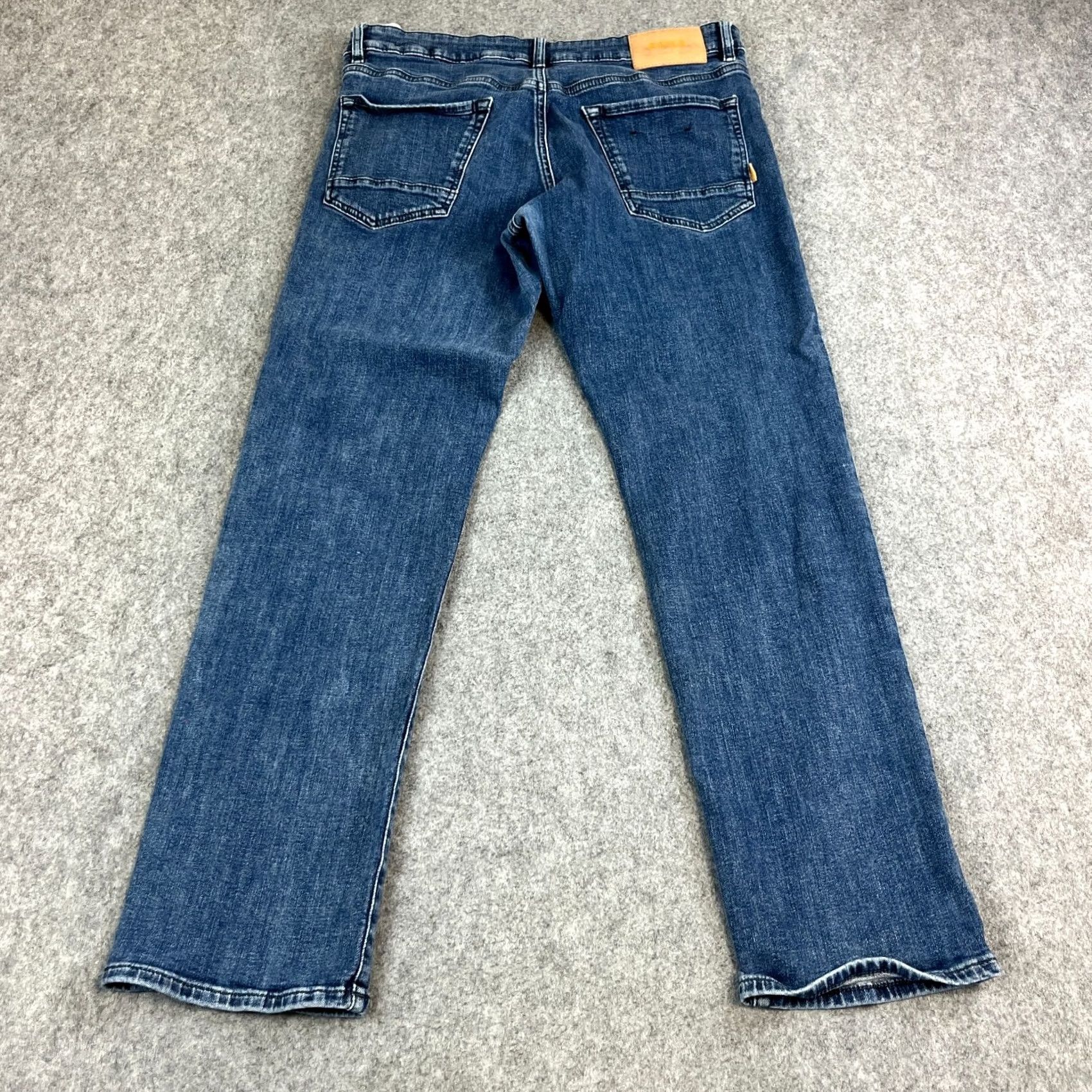 Hugo Boss HUGO BOSS Jeans Tapered 34 Regular 32 Regular Blue Denim Stretch 5-Pocket Mens Maine Size US 34 / EU 50 - 2 Thumbnail
