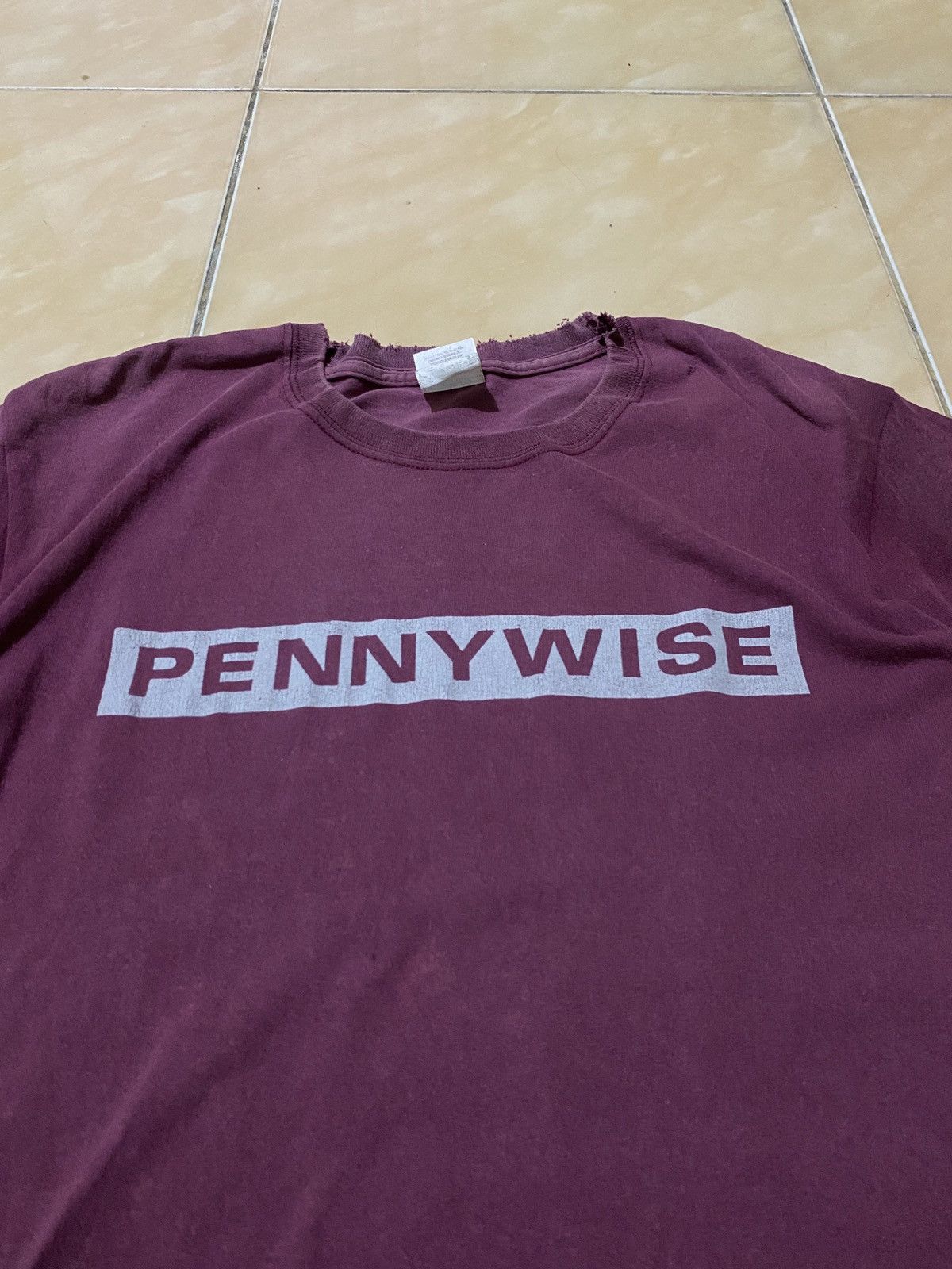 Band Tees × Vintage Vintage Pennywise distressed trashed Size US M / EU 48-50 / 2 - 4 Thumbnail