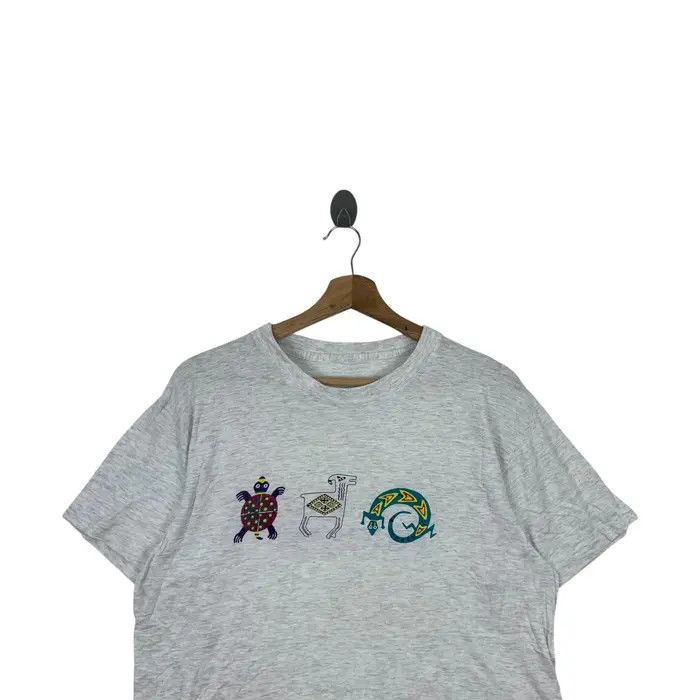 Vintage Vintage 1995 NEW CANTER ABORIGINAL Good Change Tee Shirt Size US M / EU 48-50 / 2 - 2 Thumbnail