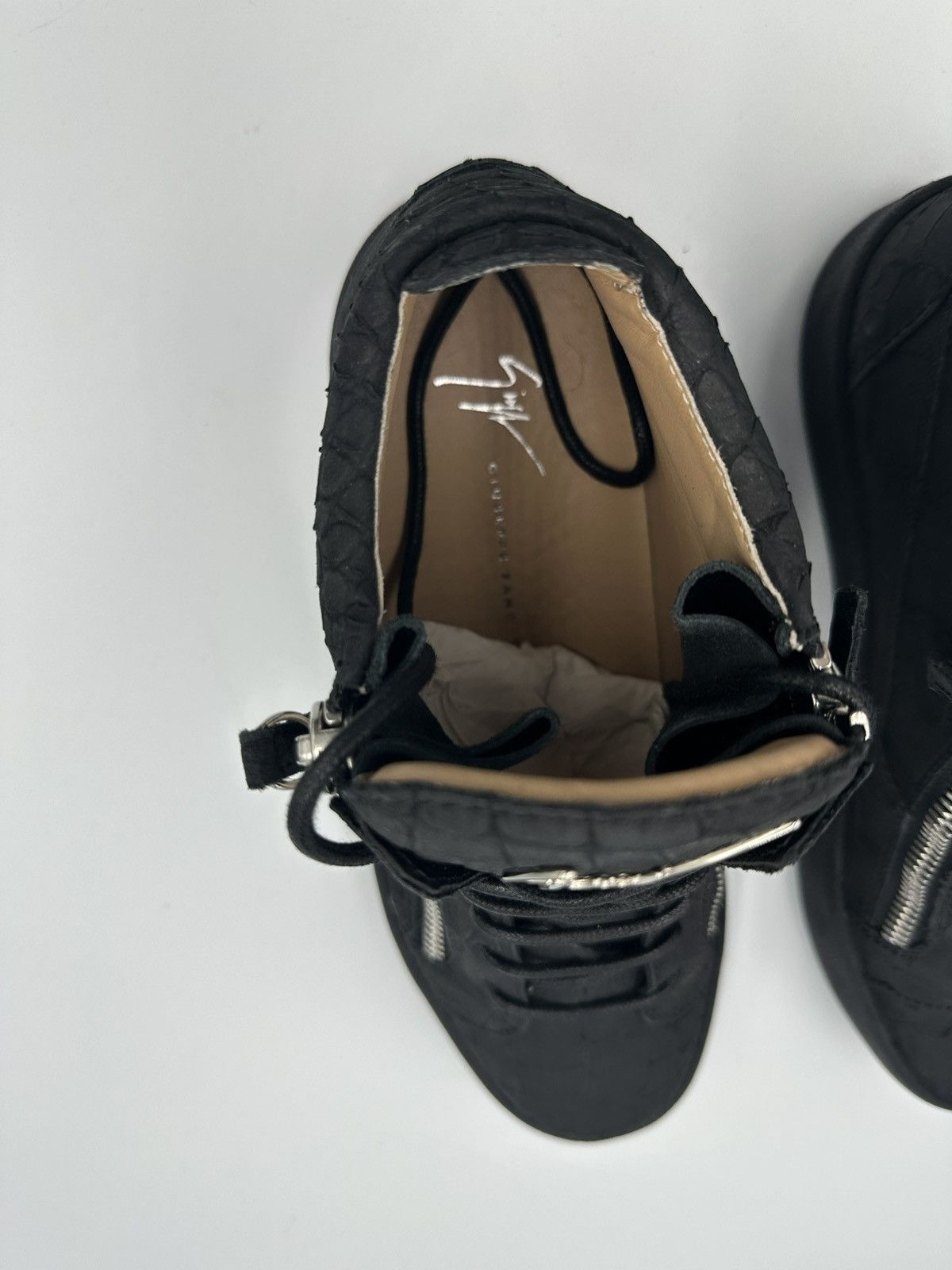 Giuseppe Zanotti Giuseppe Zanotti Hightop Croc Print Sneakers Size US 7.5 / EU 40-41 - 19 Thumbnail