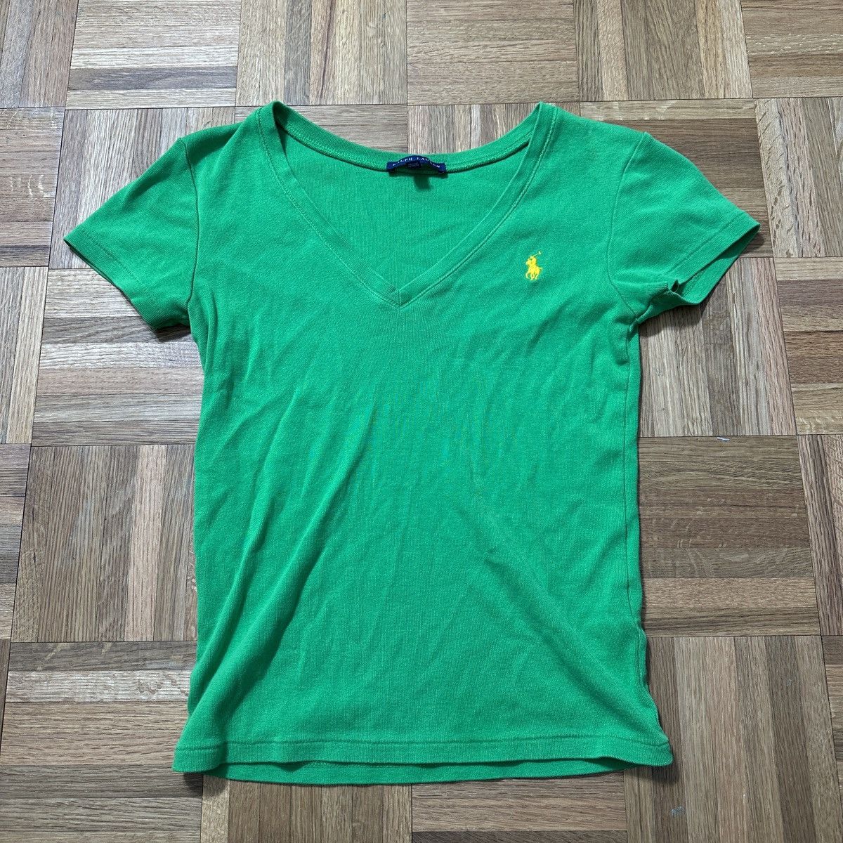 Ralph Lauren Vintage Ralph Lauren baby tee Size M / US 6-8 / IT 42-44 - 1 Thumbnail