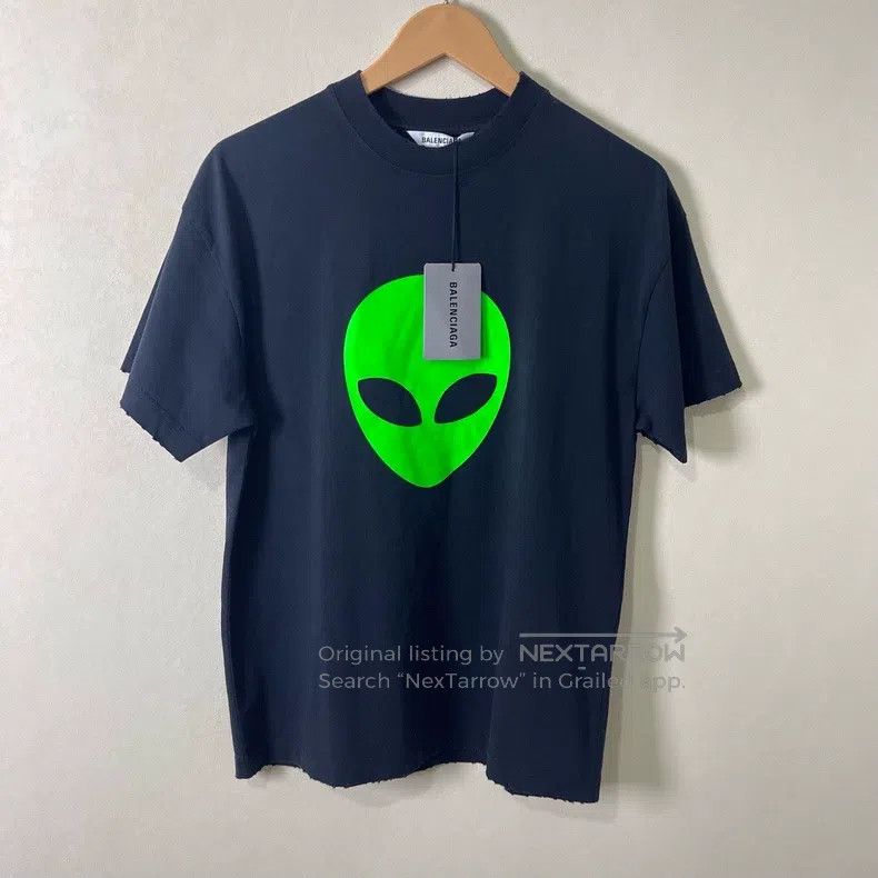Balenciaga Balenciaga Black alien short-sleeve T-shirt, size XXS Size US XXS / EU 40 - 1 Thumbnail