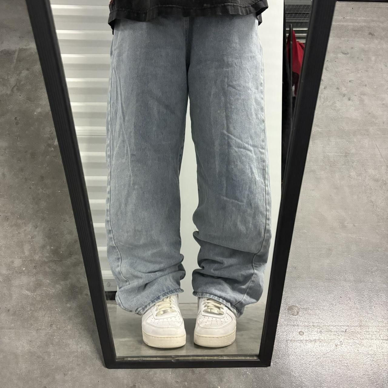 Vintage Crazy Vintage Y2K/2000s Baggy Light Wash Skater Style Denim Jeans! Size US 36 / EU 52 - 1 Thumbnail
