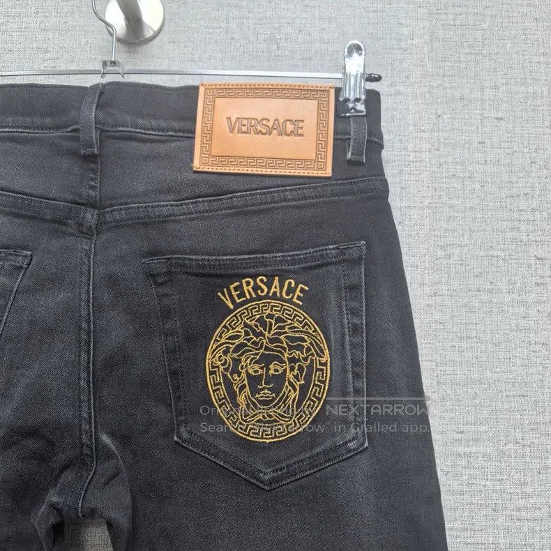 Versace Versace Classic Medusa embroidered jeans Size US 34 / EU 50 - 6 Thumbnail