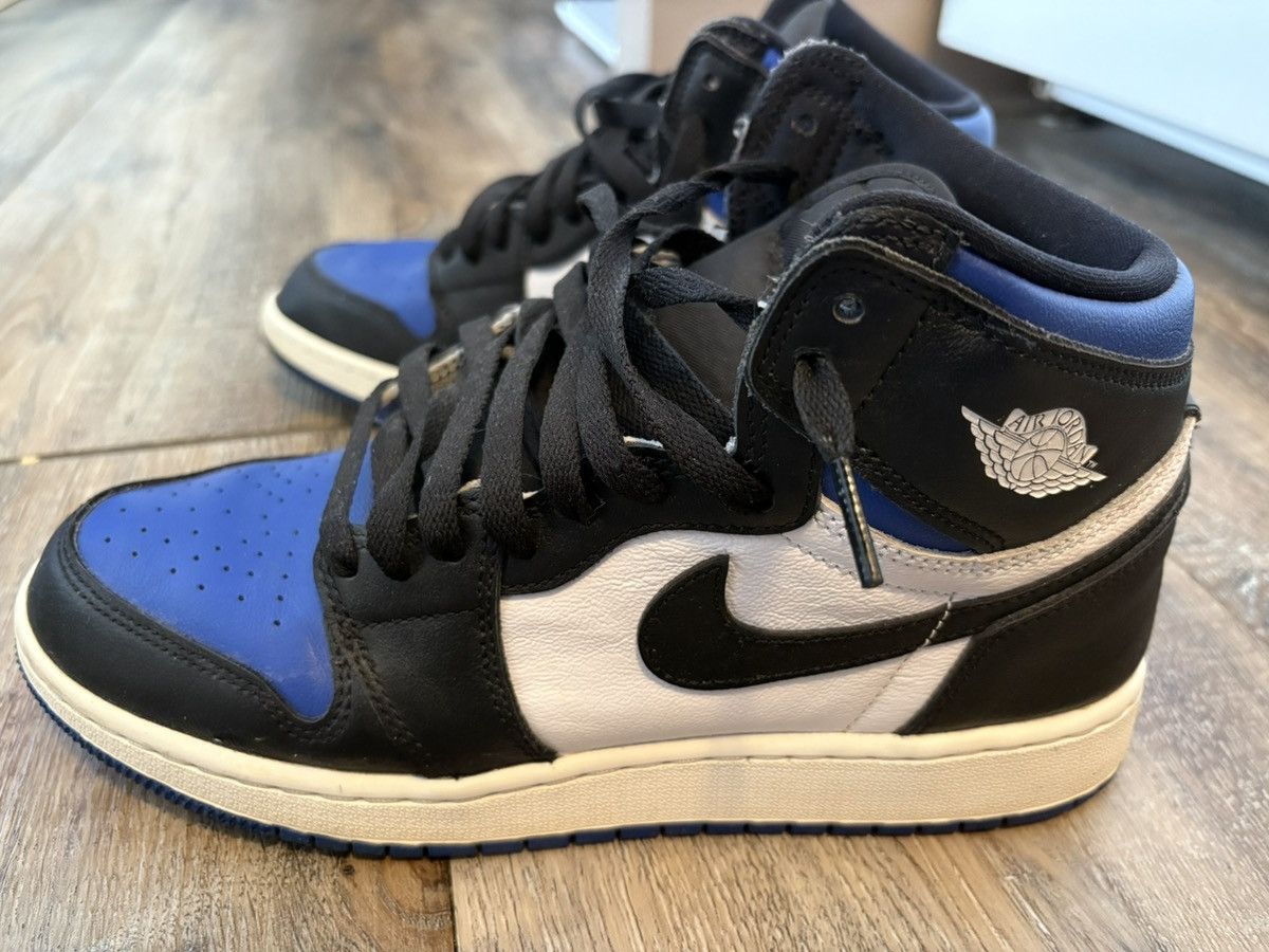 Jordan Brand Air Jordan 1 Retro High OG GS Royal Toe Size US 8.5 / IT 38.5 - 1 Thumbnail