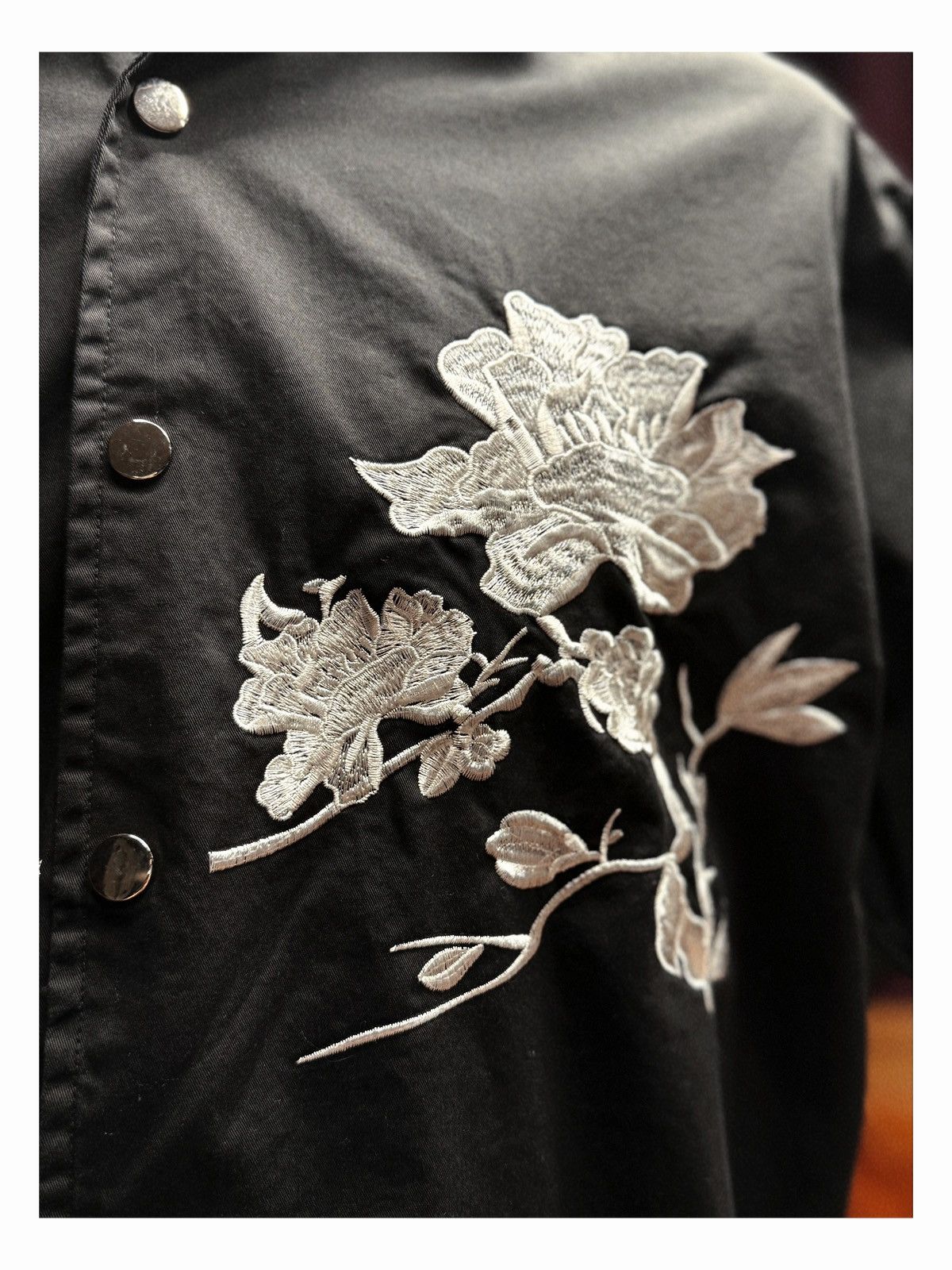 Other 🖤 Black Embroidered Button-Up Shirt 🖤 Size US M / EU 48-50 / 2 - 2 Thumbnail