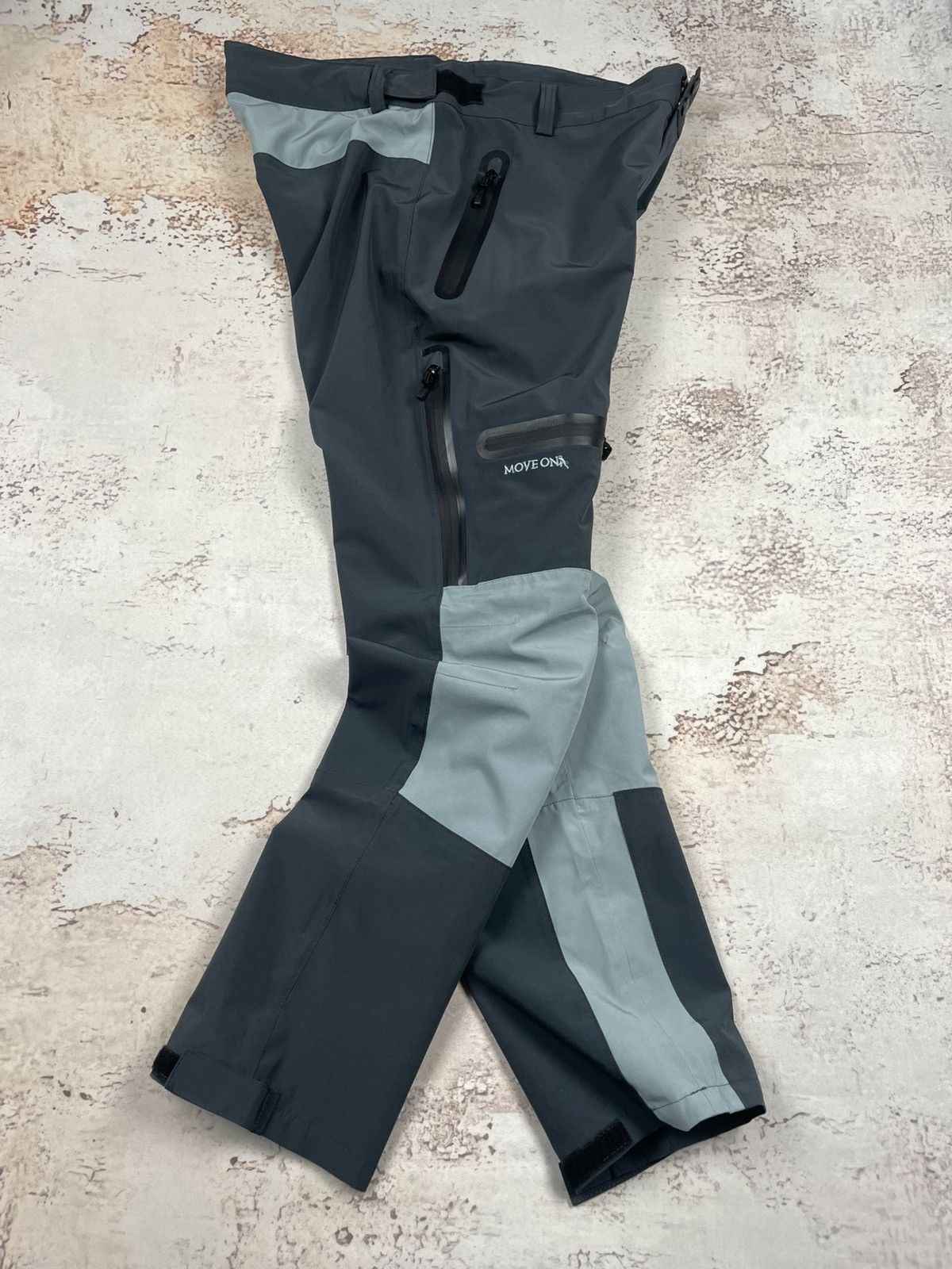 Other Move On 44-XXL Women's Outdoor Pants Trekking, Waterproof eg Size 40" / US 18 - 1 Thumbnail