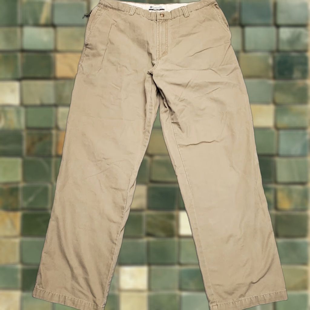 Vintage VINTAGE Columbia Pants Mens 36x32 Khaki Canvas Relaxed Fit Hike Camping Outdoors Casual Size US 36 / EU 52 - 1 Thumbnail