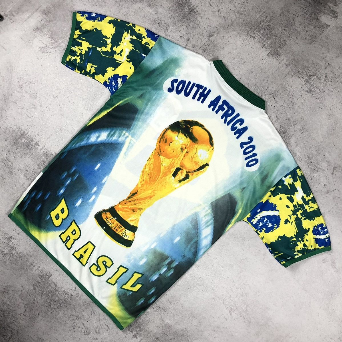 Vintage Brazil 2010 World Cup South Africa Jersey Size US L / EU 52-54 / 3 - 2 Thumbnail
