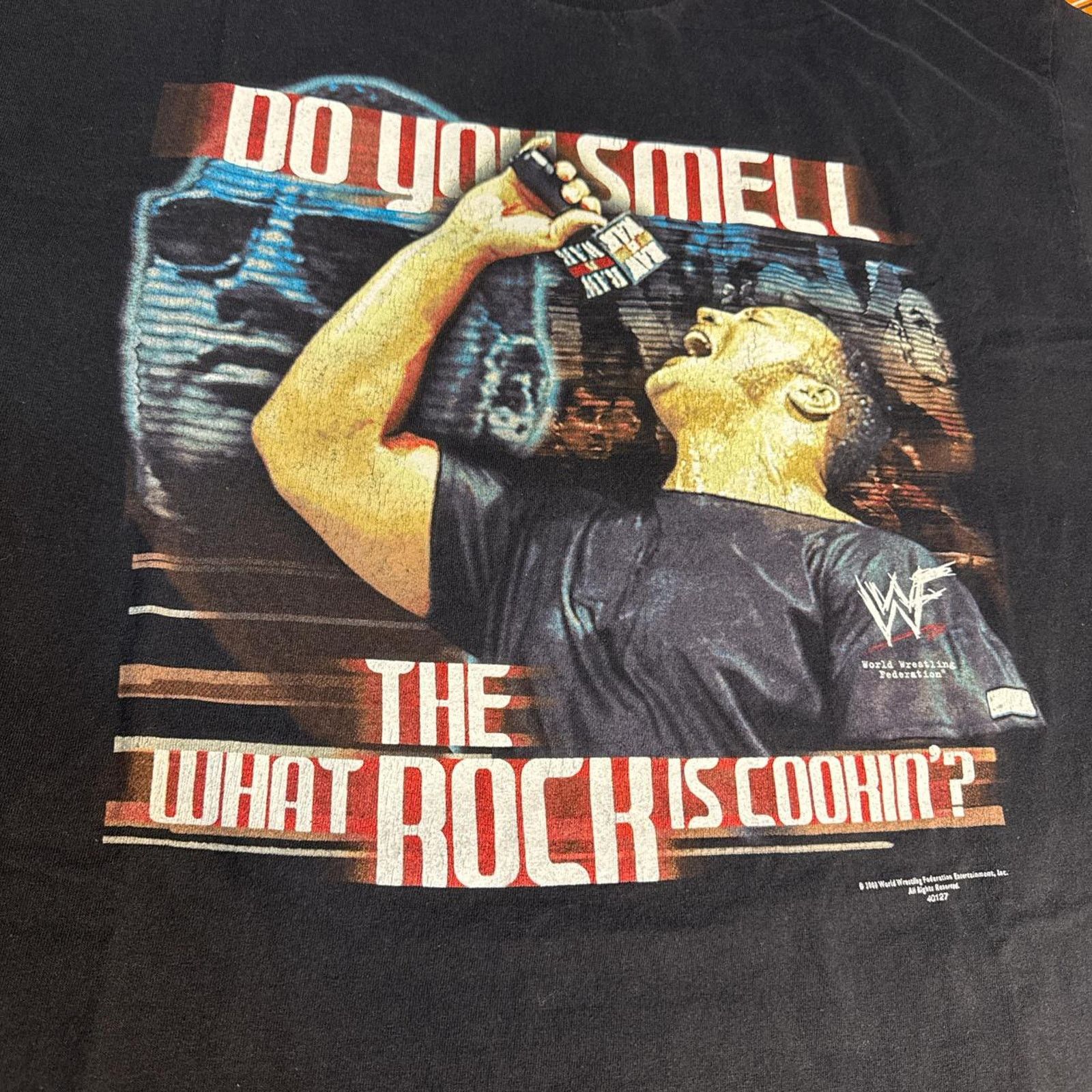 Vintage Vintage 2000 WWF Do You Smell What The Rock Is Cookin? Tee Size US XL / EU 56 / 4 - 3 Thumbnail