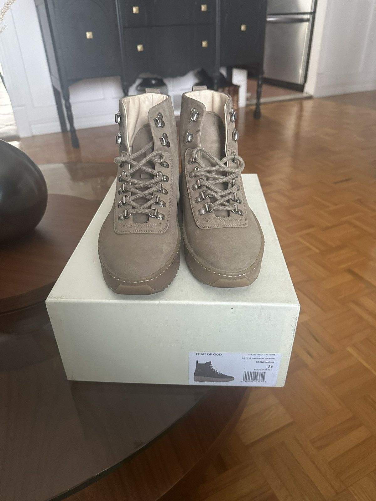 Fear of God Fear of god hiking sneakers Size US 7 / EU 40 - 2 Thumbnail