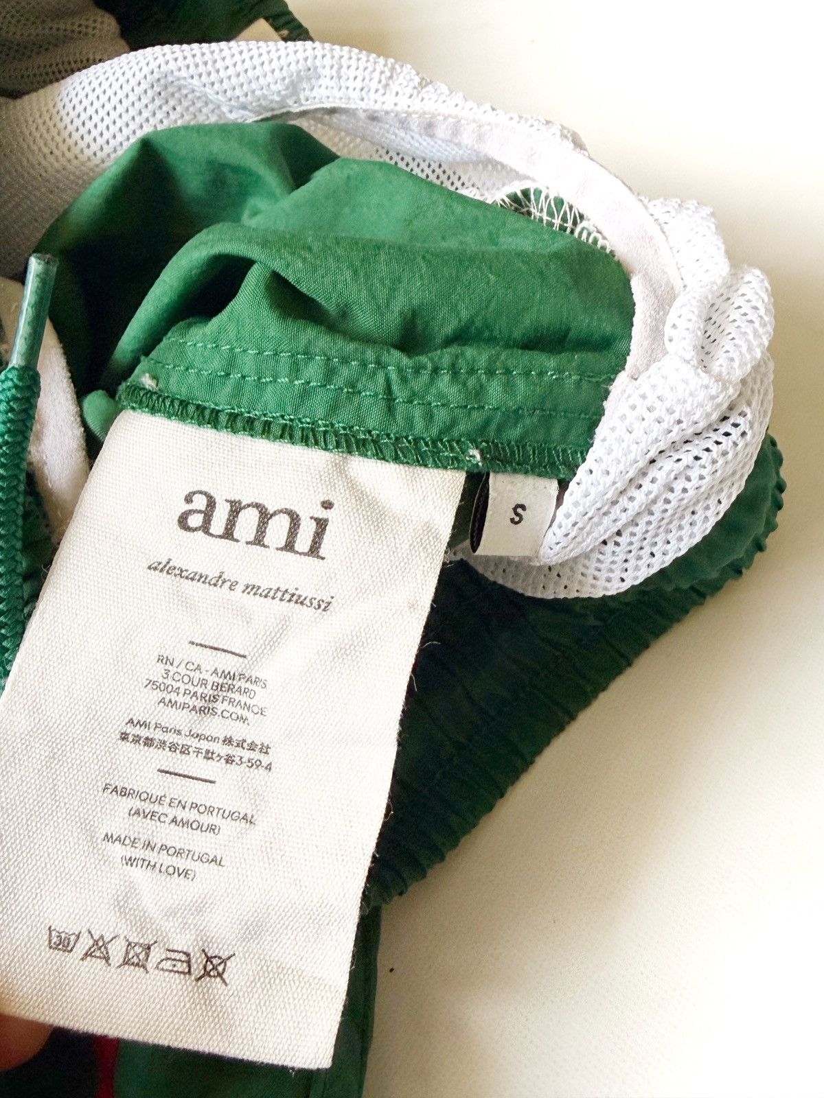 AMI AMI Paris Green Nylon Swim Shorts Red Heart Logo Mens Size S Size US 30 / EU 46 - 7 Thumbnail