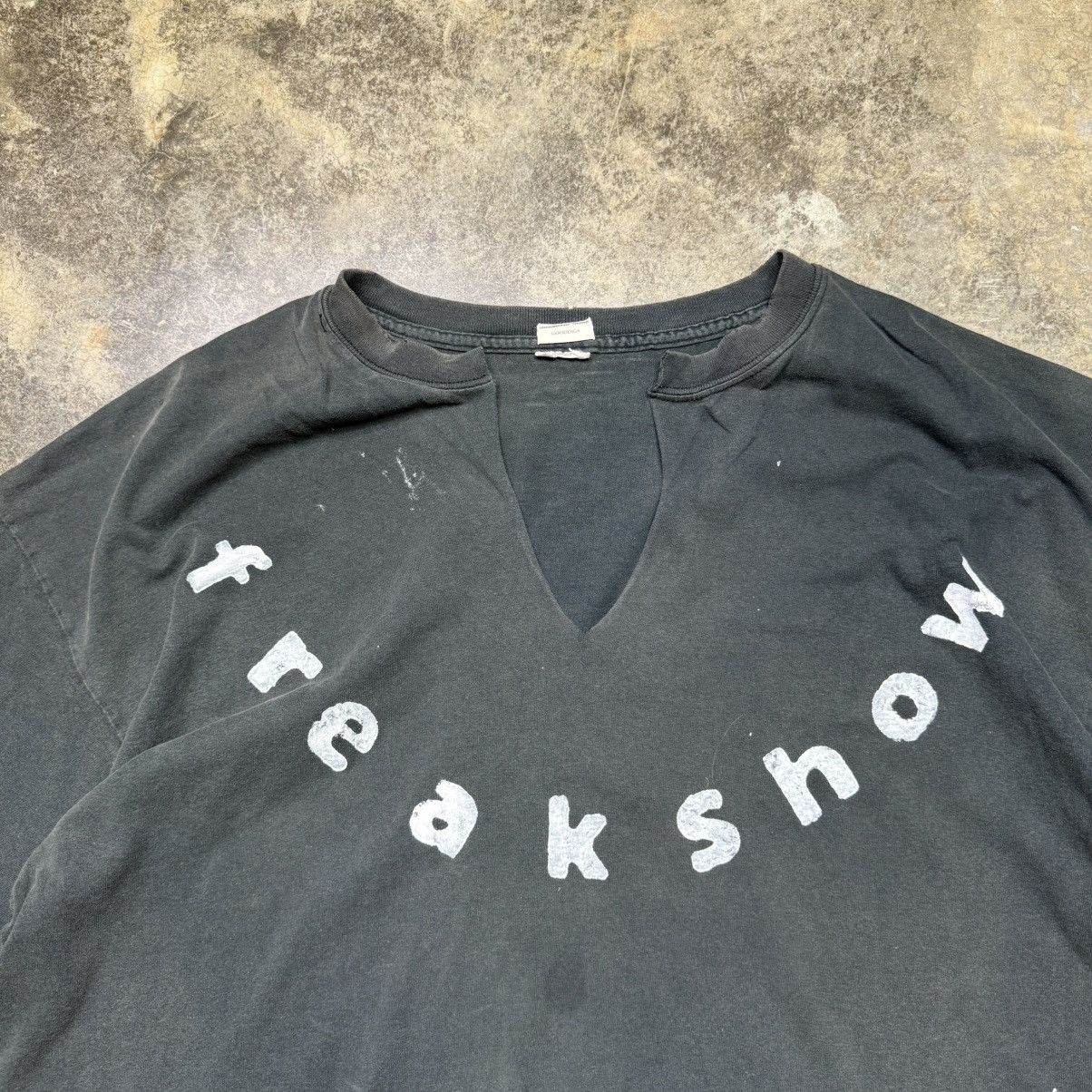 Vintage vintage cutsom freak show clown baggy crop style tshirt Size US XL / EU 56 / 4 - 4 Thumbnail