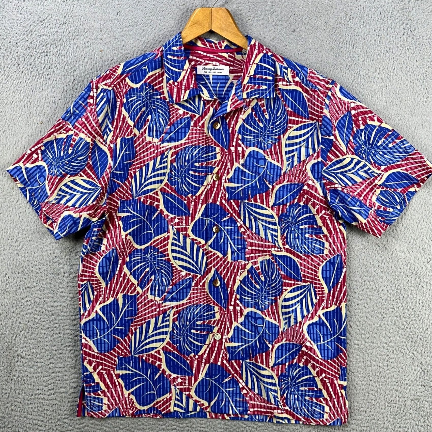 Tommy Bahama Tommy Bahama The Coconut Point Button-Up Shirt Mens Medium Blue Red Graphic NEW Size US M / EU 48-50 / 2 - 3 Thumbnail