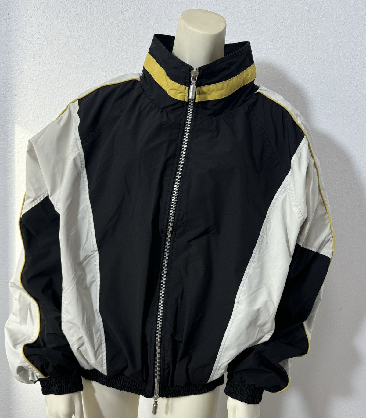 Colour-Blocked Funnel-Neck Jacket