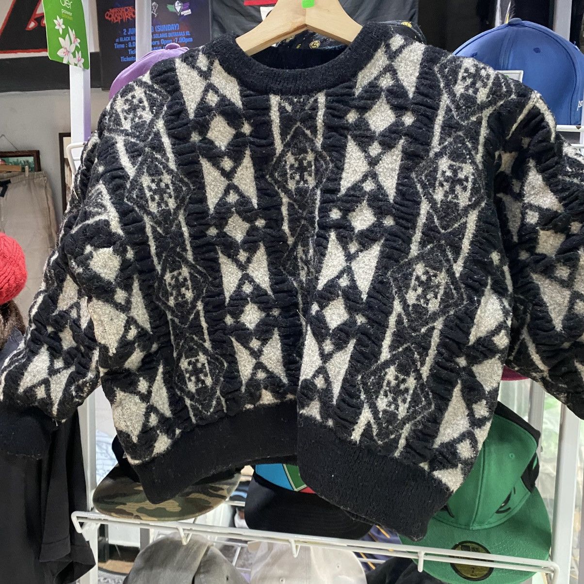 Coogi × Vintage Vintage 90s Coogi Pure Wool Knit XXS Crewneck Sweaters Size US XXS / EU 40 - 5 Thumbnail