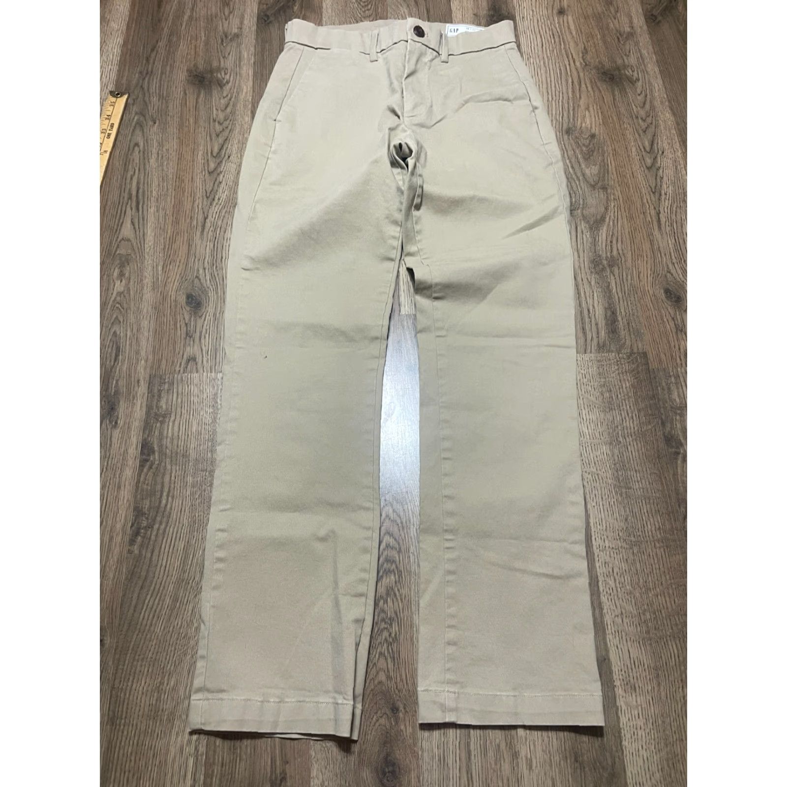 Gap GAP Pants Men’s 28/30 Khaki Straight Pockets Beige Beige Chino 30 In Inseam Pockets Mens Size US 28 / EU 44 - 2 Thumbnail