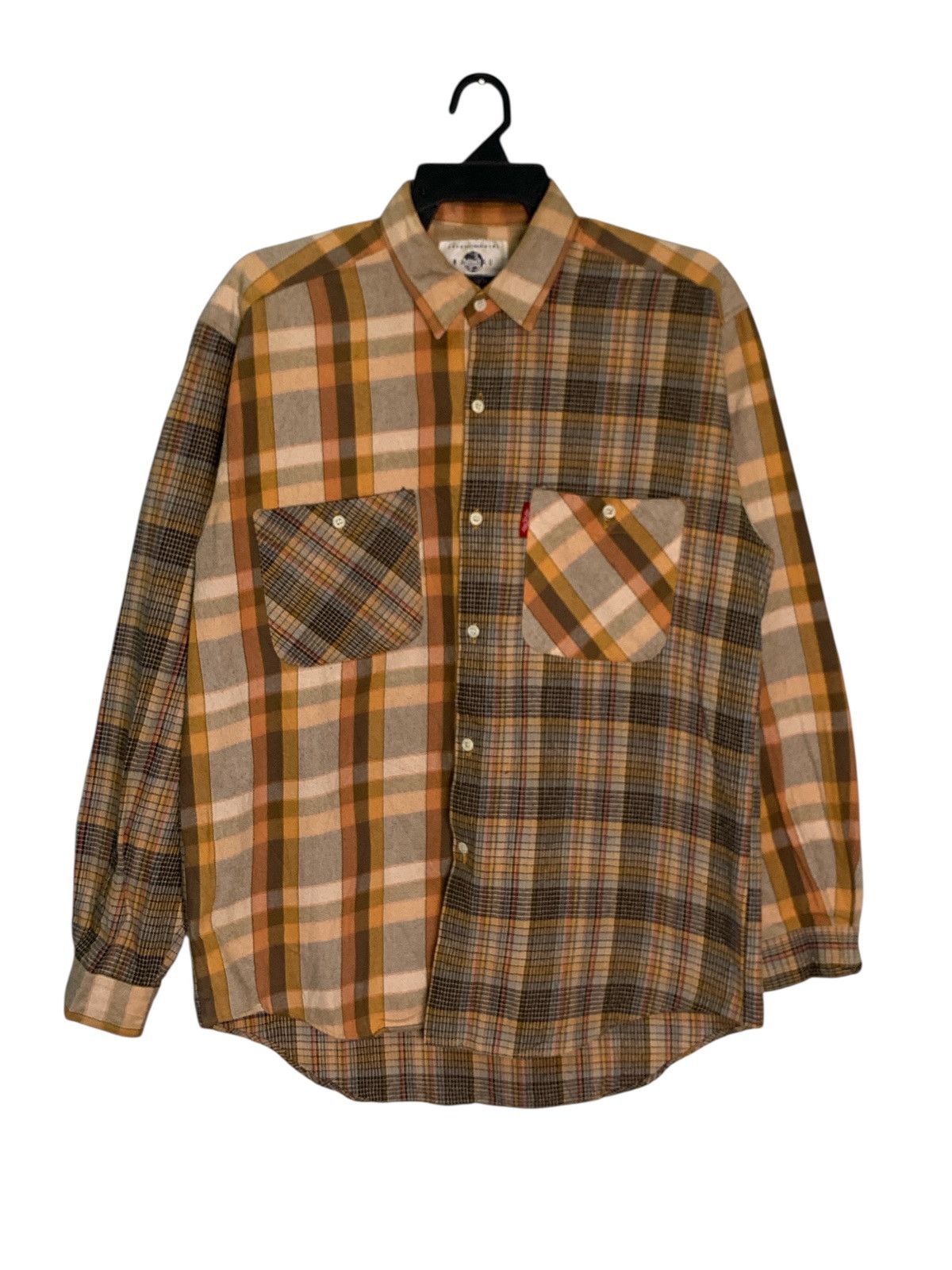 Japanese Brand Rare Design Nassau Double Pockets Button Ups Shirt Size US M / EU 48-50 / 2 - 1 Thumbnail