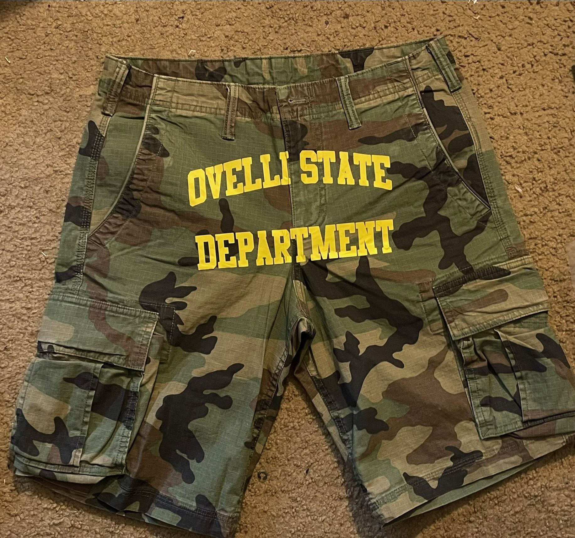 Other Ovelli Cargo Shorts Size US 33 - 1 Thumbnail