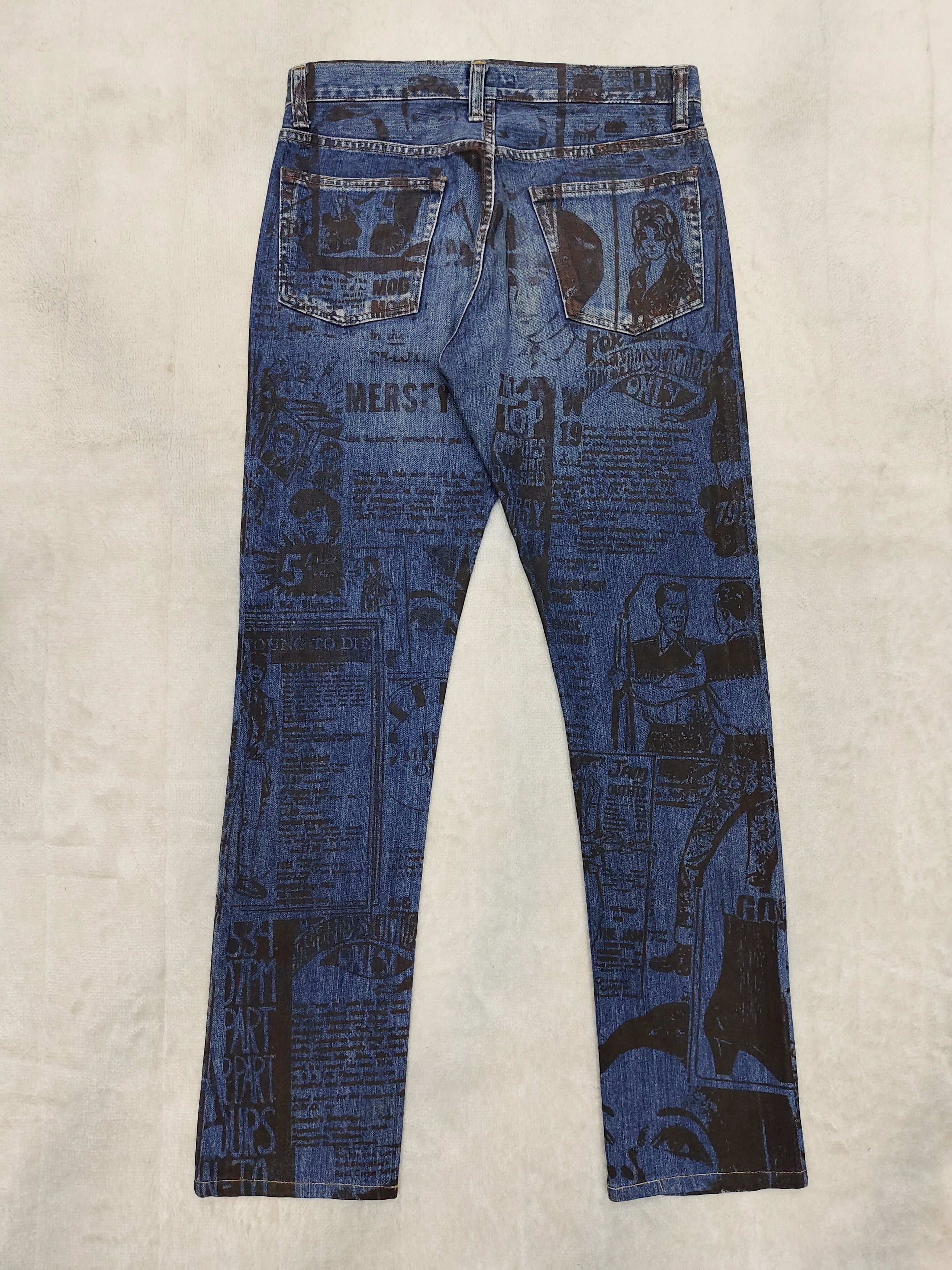 Johnbull Johnbull🇯🇵 AOP Newspaper Graphic Slim Straight Jeans Size US 30 / EU 46 - 5 Thumbnail