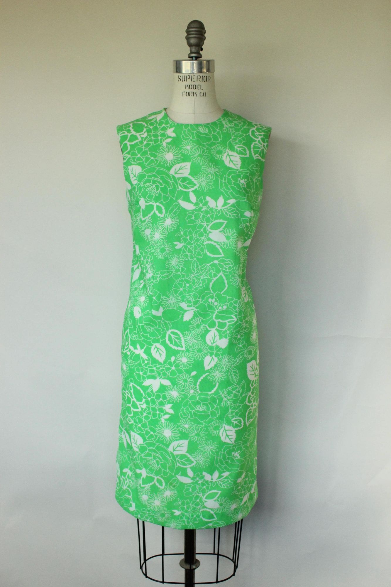 Vintage Vintage 1960s Dress, Volup Fritzi Green and White Floral Pri Size M / US 6-8 / IT 42-44 - 2 Thumbnail